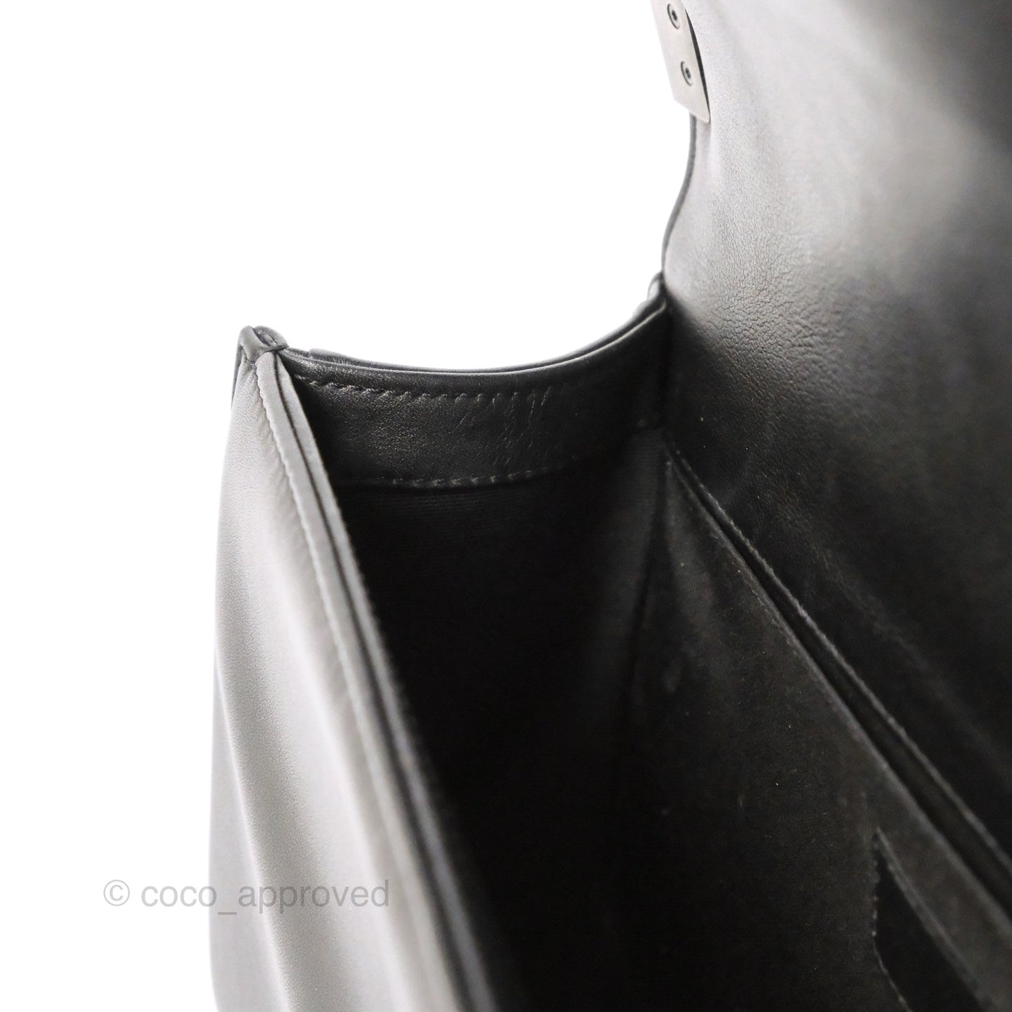 Chanel Medium Boy Quilted Black Calfskin Ruthenium Hardware