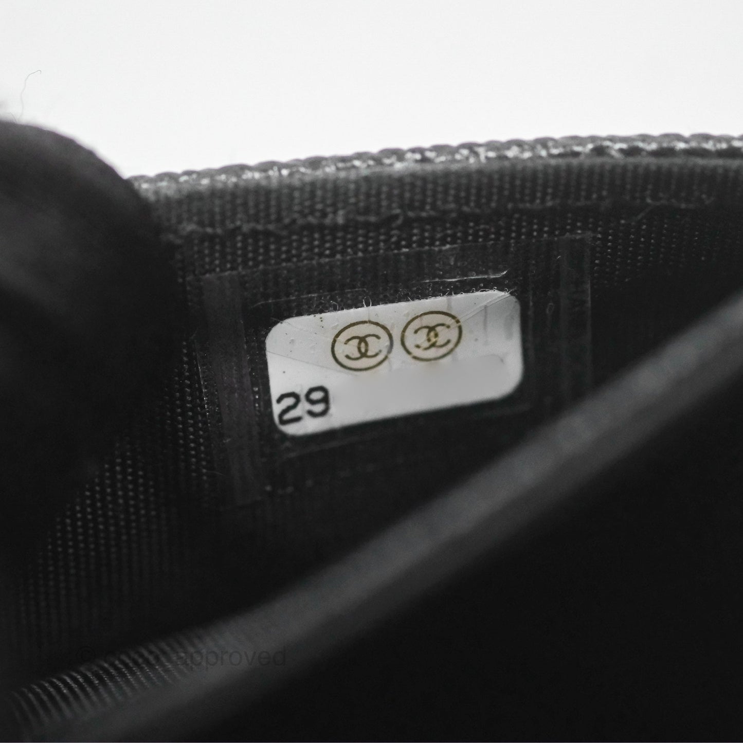 Chanel Chevron Mademoiselle Card Holder Iridescent Black Caviar Silver Hardware