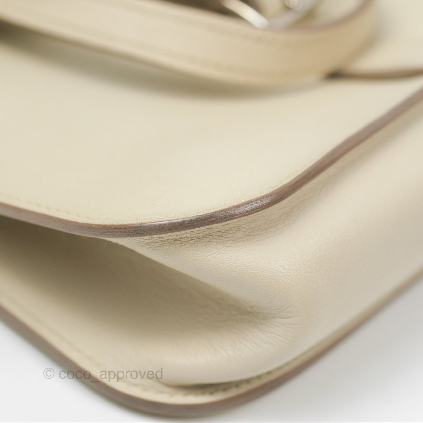 Hermès Halzan 22 Mini Craie Swift Palladium Hardware