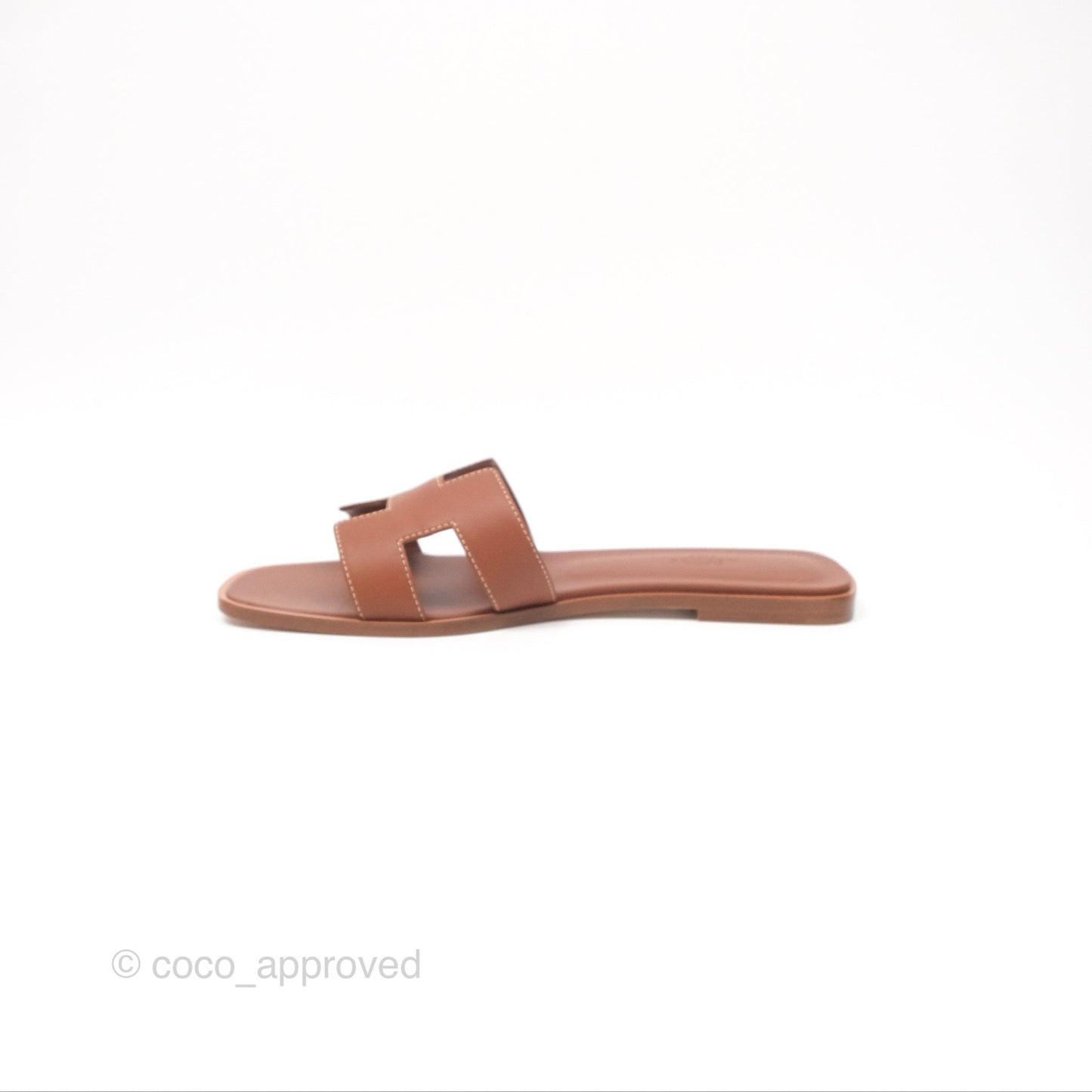 Hermès Oran Sandals in Gold Size 40.5
