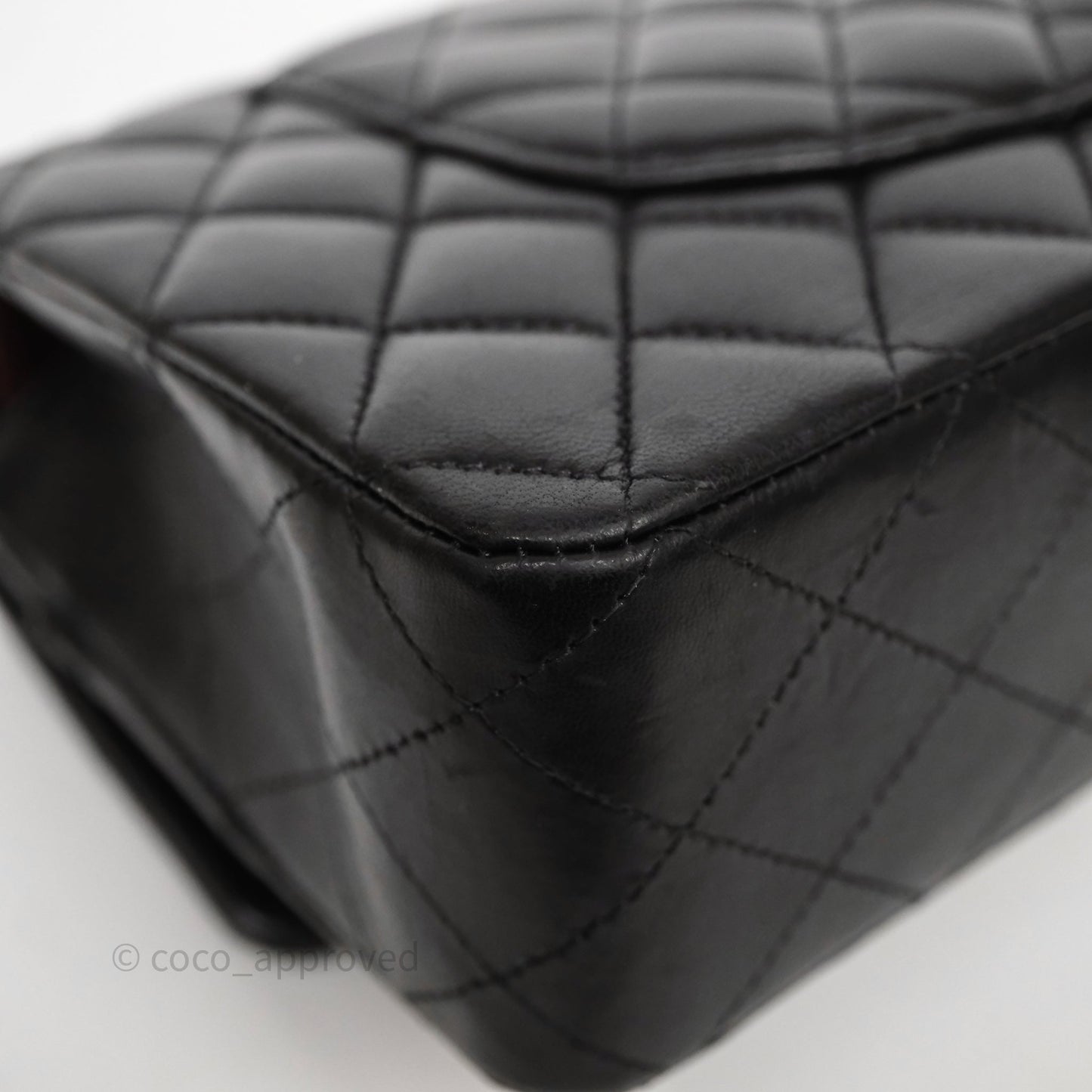 Chanel Classic M/L Medium Flap Quilted Black Lambskin Gold Hardware