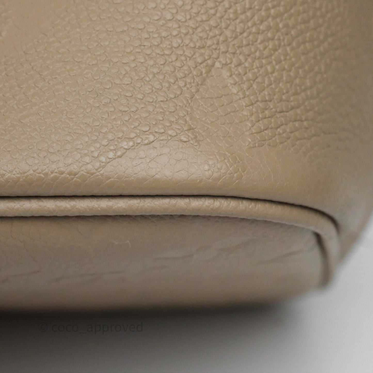 Louis Vuitton Neverfull MM Monogram Empreinte Leather Tourterelle