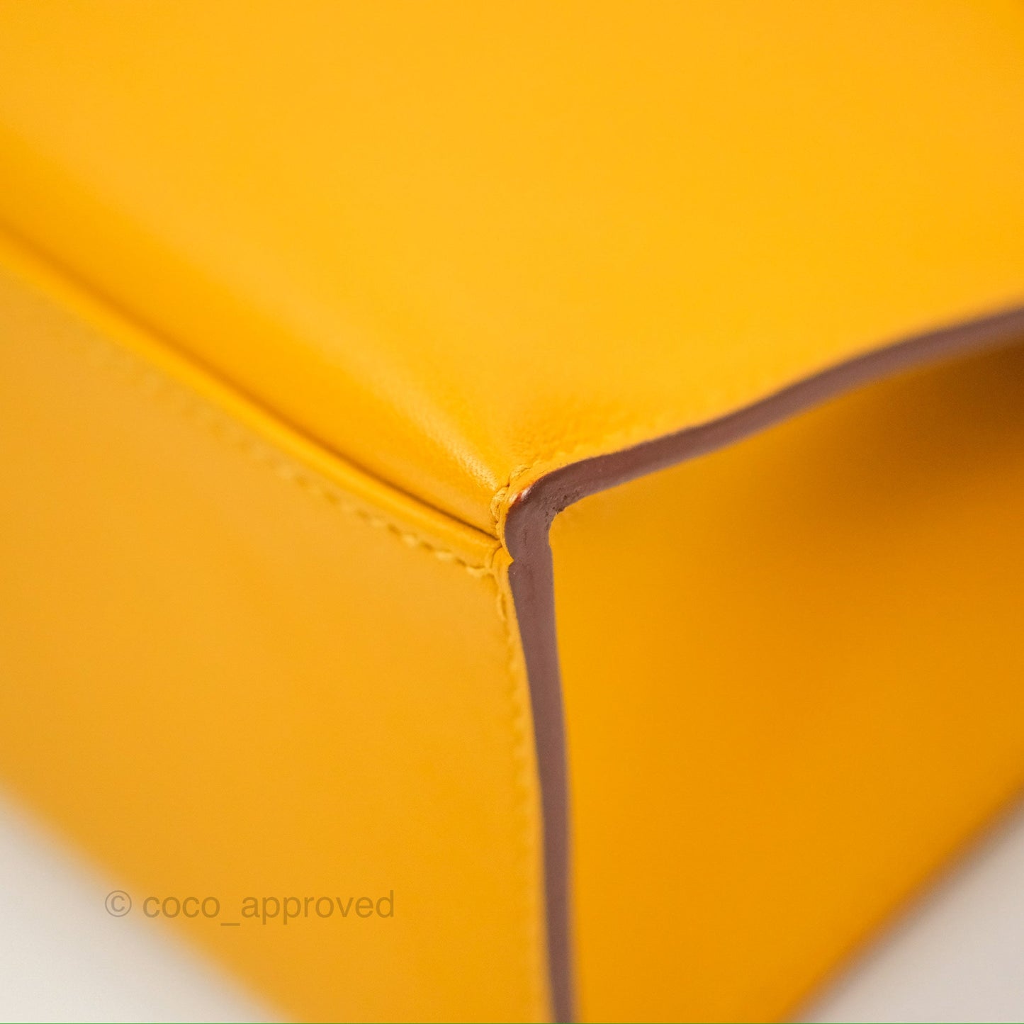 Hermès Kelly Mini Pochette Jaune Ambre Swift Gold Hardware