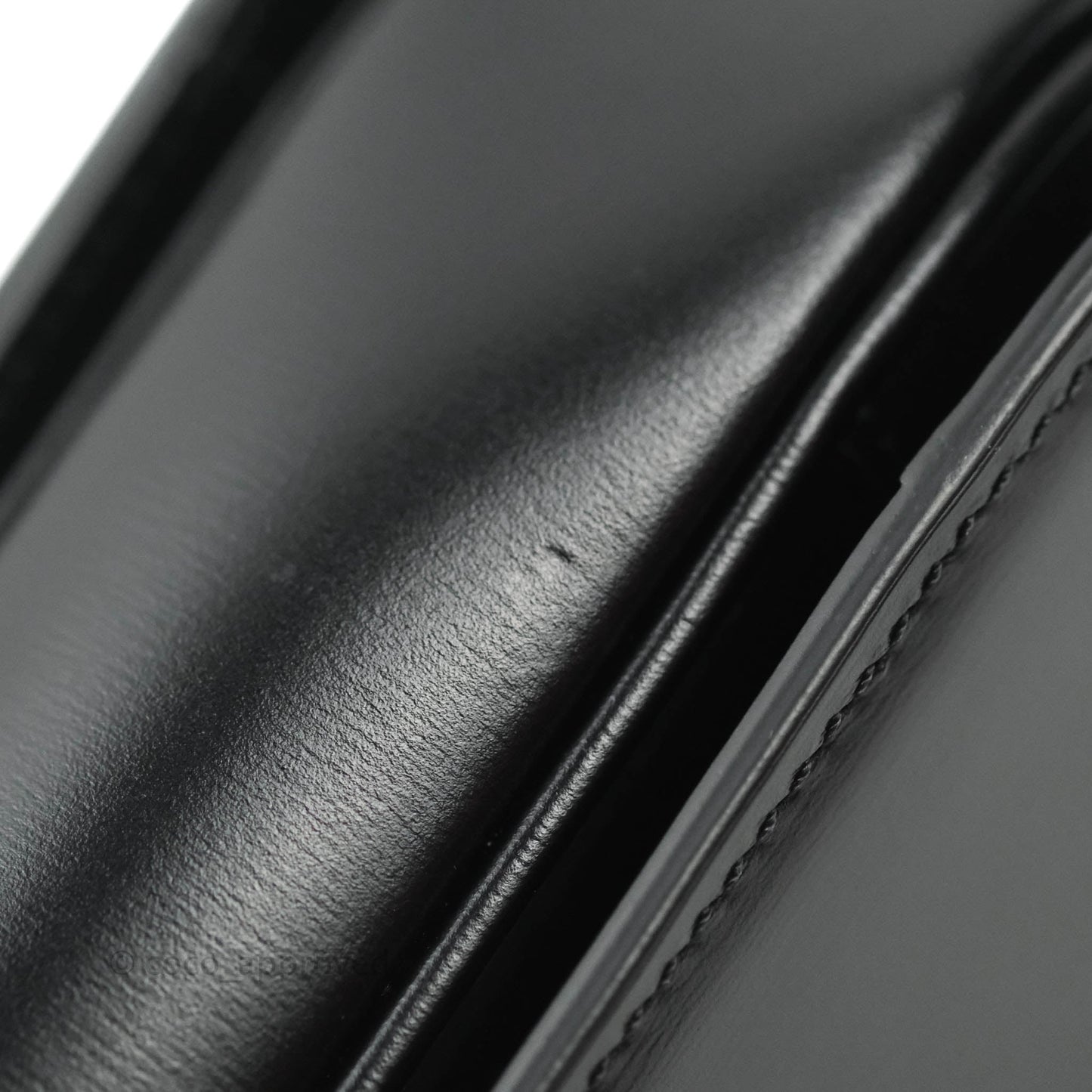 Celine Shiny Calfskin Medium Triomphe Black