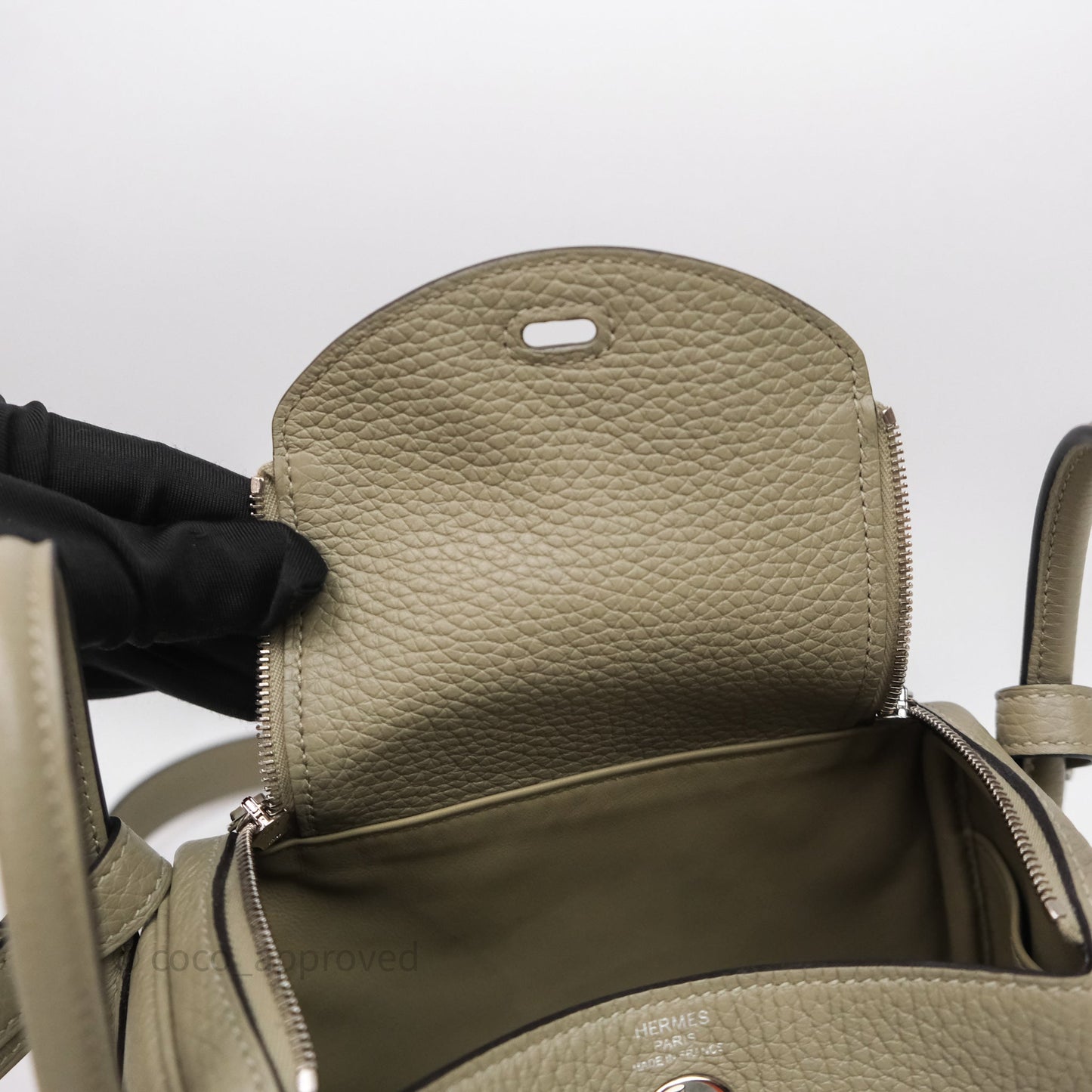 Hermès Mini Lindy 20 Sauge Q1 Clemence Palladium Hardware