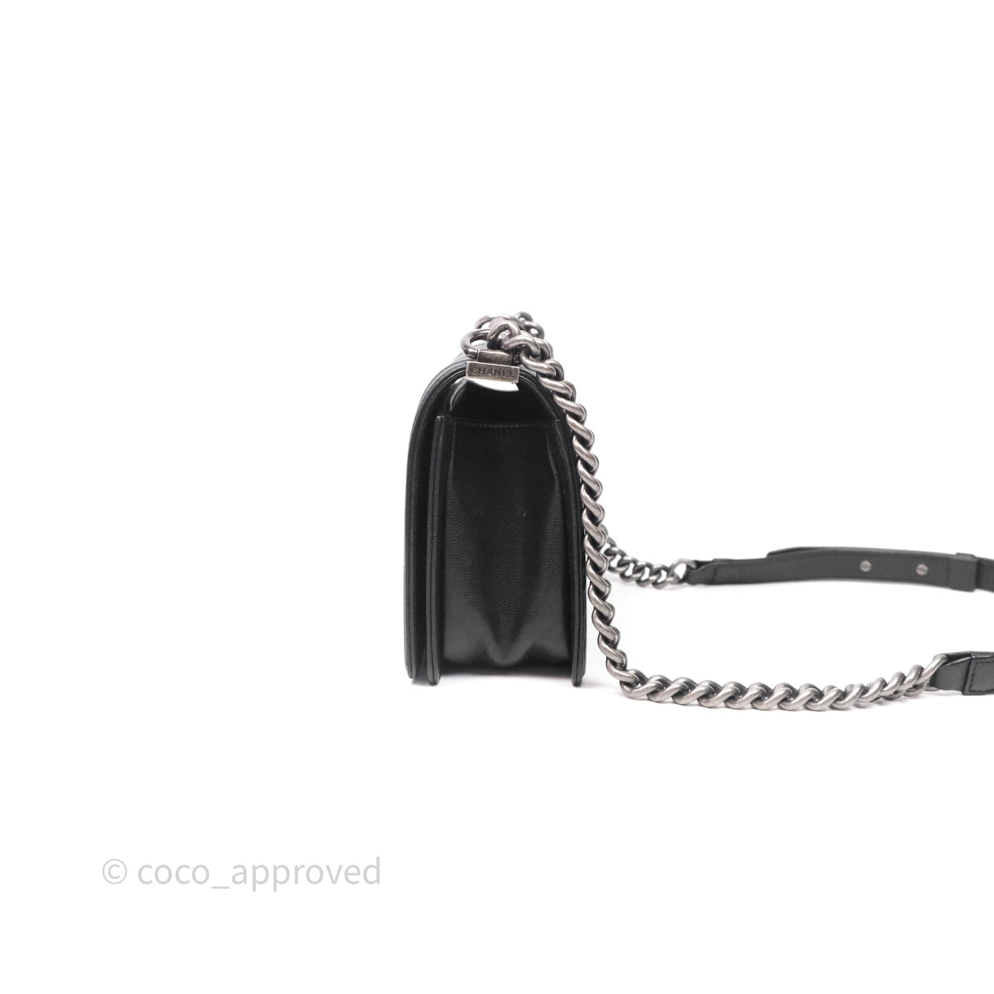 Chanel Medium Boy Chevron Black Caviar Ruthenium Hardware