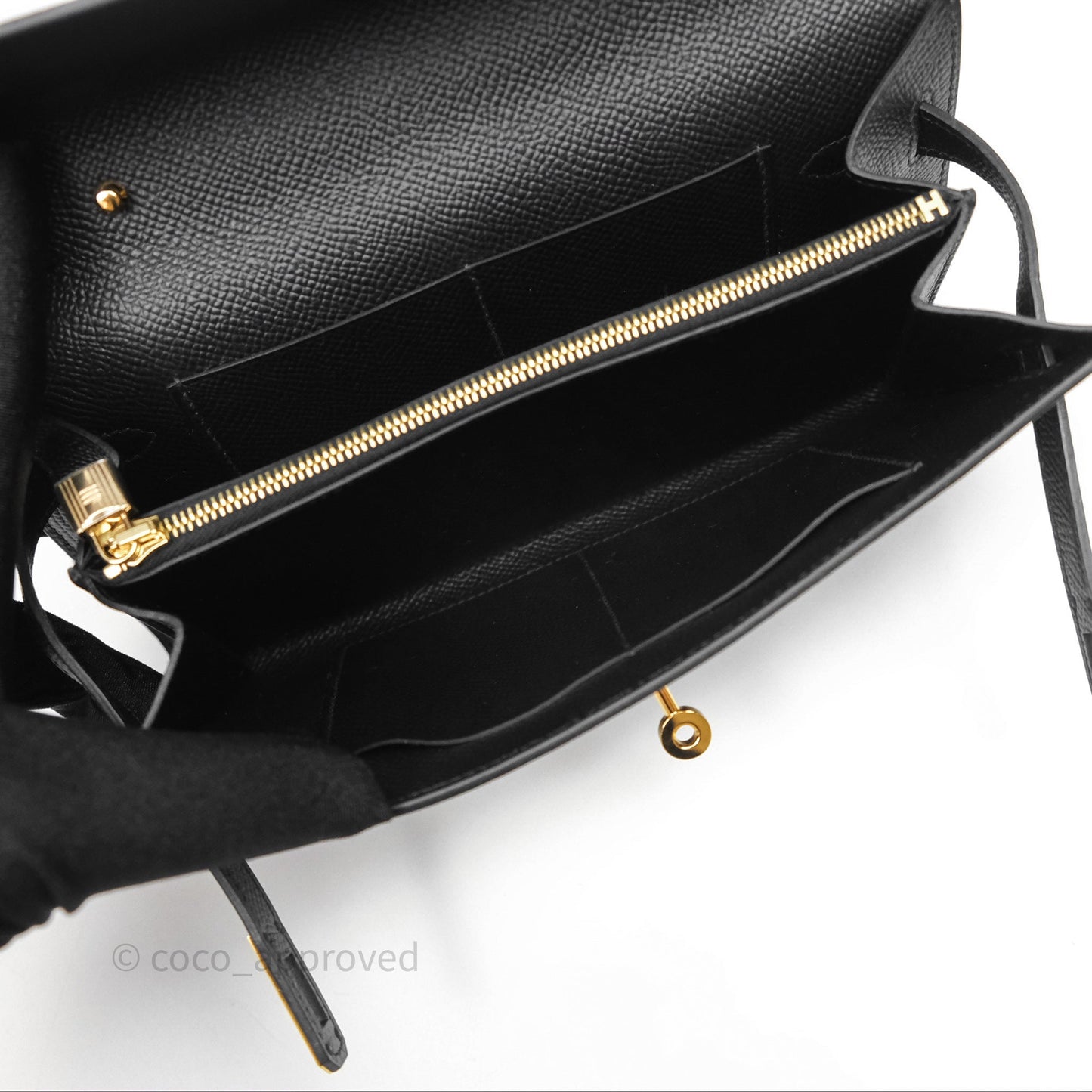 Hermès Kelly To Go Wallet Noir 89 Black Epsom Gold Hardware