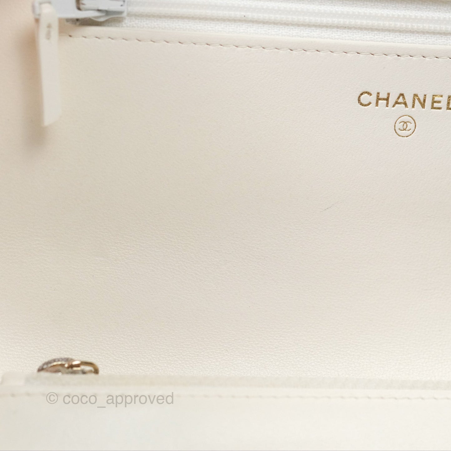 Chanel 19 Wallet on Chain WOC White Mixed Hardware