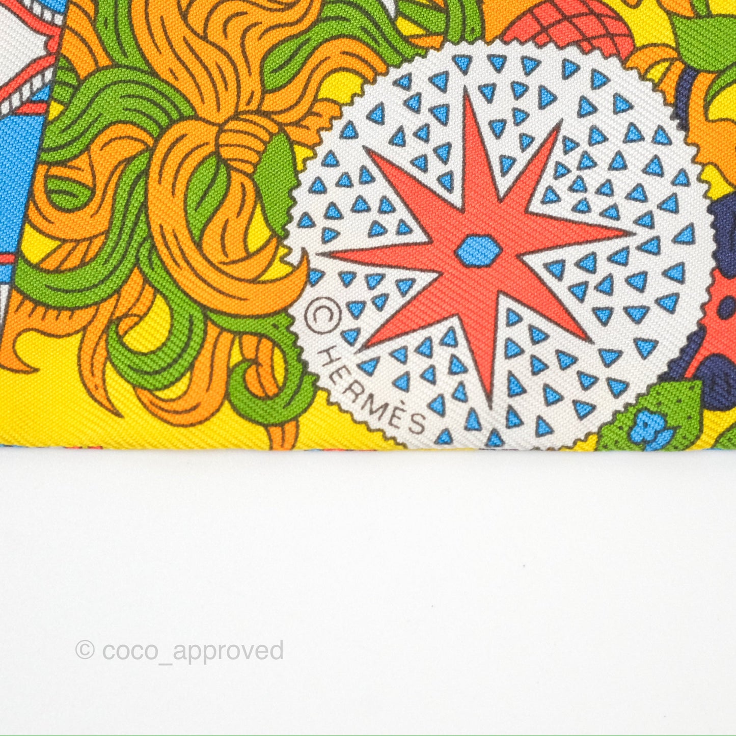 Hermes De l'Ombrelle Aux Duels Sticker Silk Twilly