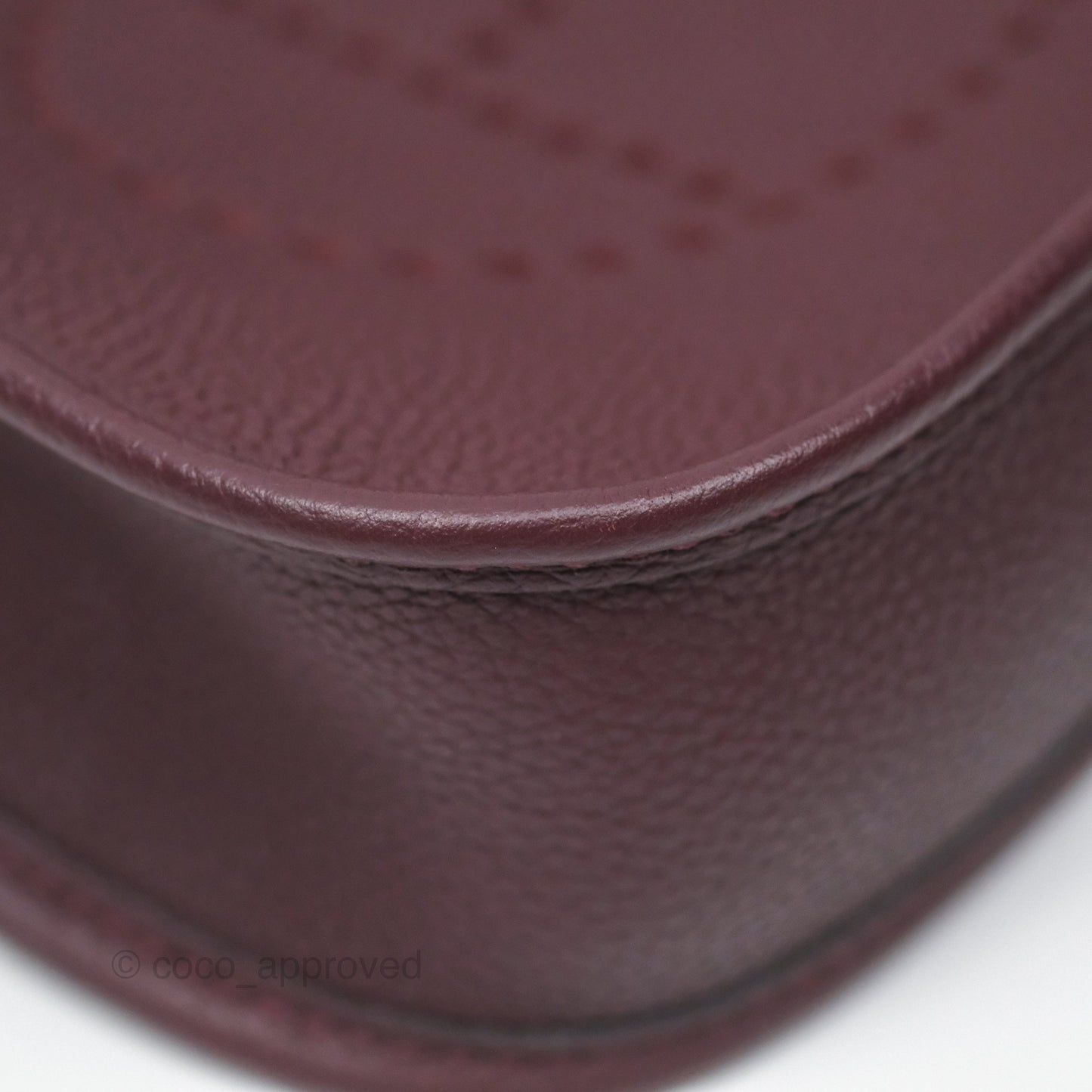 Hermès Mini Evelyne 16 Bordeaux 57 Taurillon Maurice Palladium Hardware