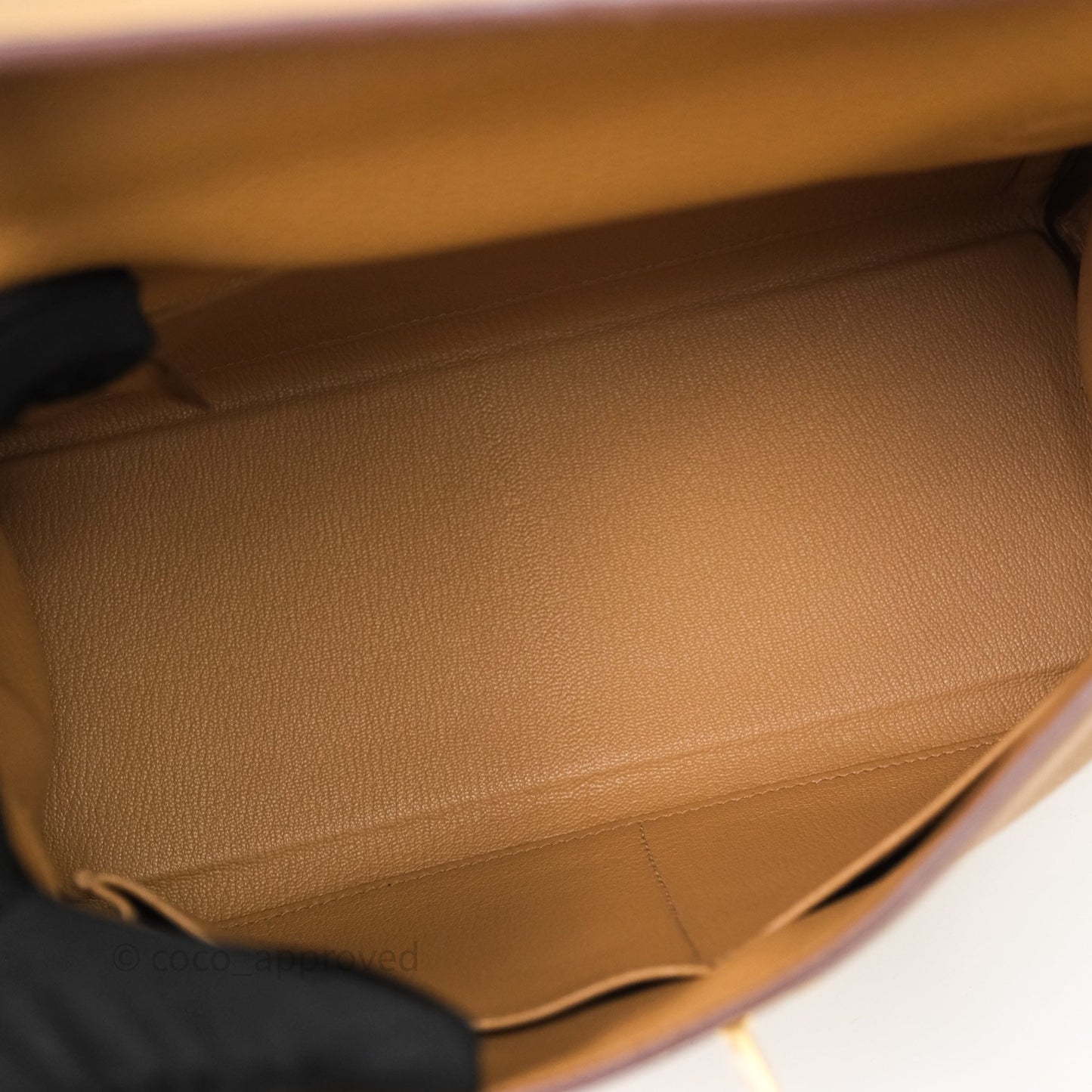 Hermès Kelly 28 Biscuit 4B Togo Gold Hardware