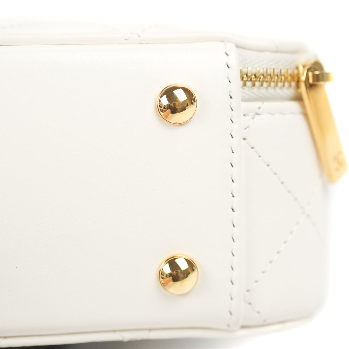 Chanel Small Clutch With Chain White Lambskin Gold Hardware 23C