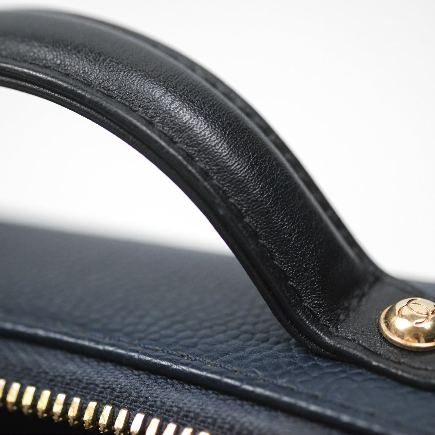 Chanel Quilted Small CC Filigree Vanity Case Navy Black Caviar Gold Hardware