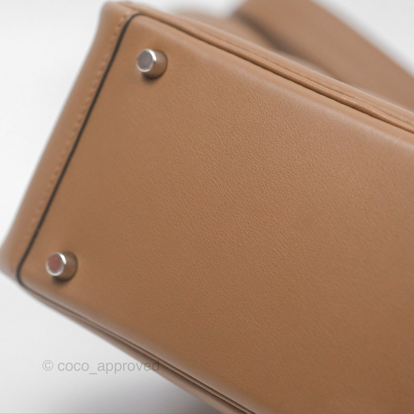 Hermès Mini Lindy 20 Verso Swift Alezan 3G / Biscuit 48 Palladium Hardware