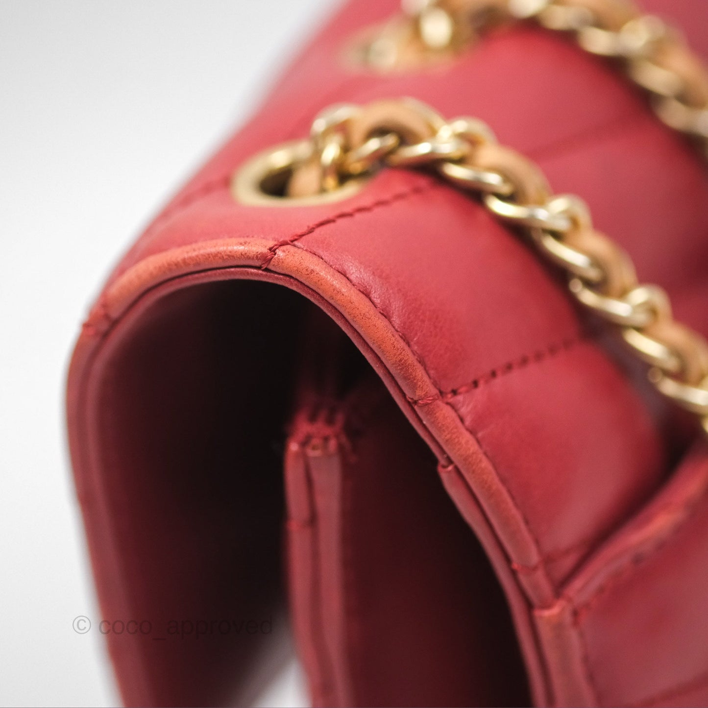Chanel Chevron Shoulder Bag Red Calfskin Aged Gold Hardware