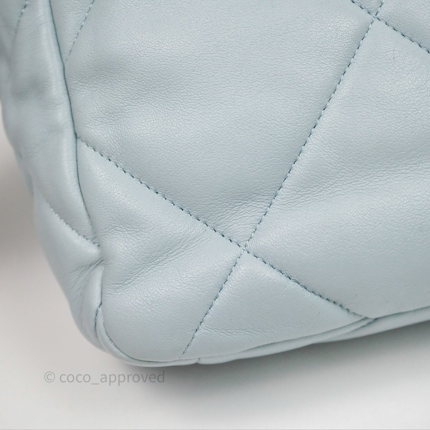 Chanel 19 Medium Blue Mixed Hardware