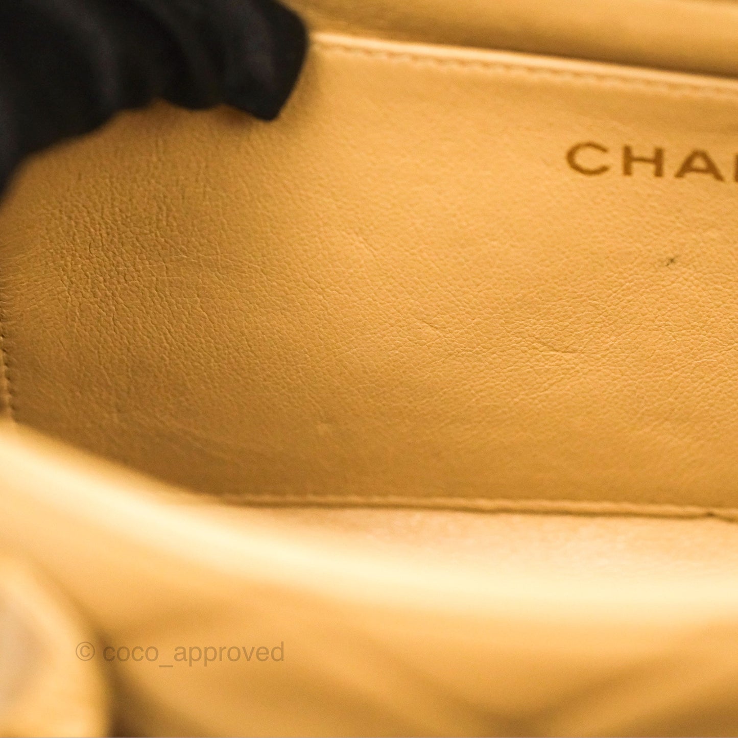 Chanel Vintage Round Flap Bag Quilted Beige Lambskin Gold Hardware