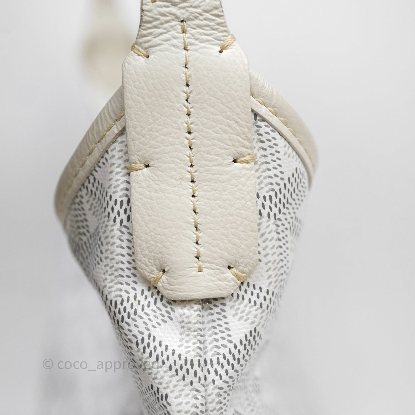 Goyard Bohème Hobo Bag PM White Goyardine Canvas