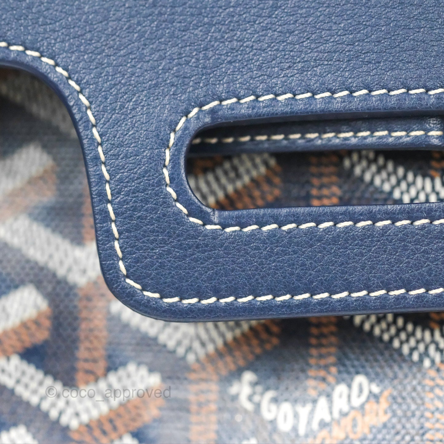 Goyard Saïgon Mini Bag Navy Goyardine Canvas/Chevroches Calfskin