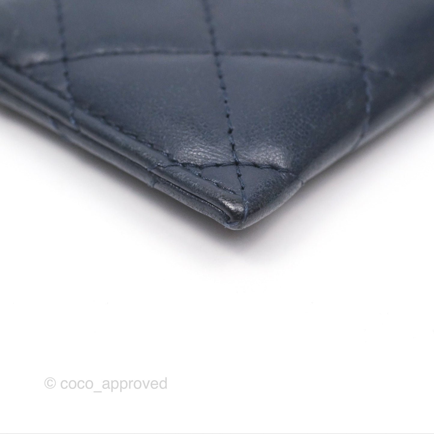 Chanel Quilted Classic Flat Card Holder Navy Sliver Hardware