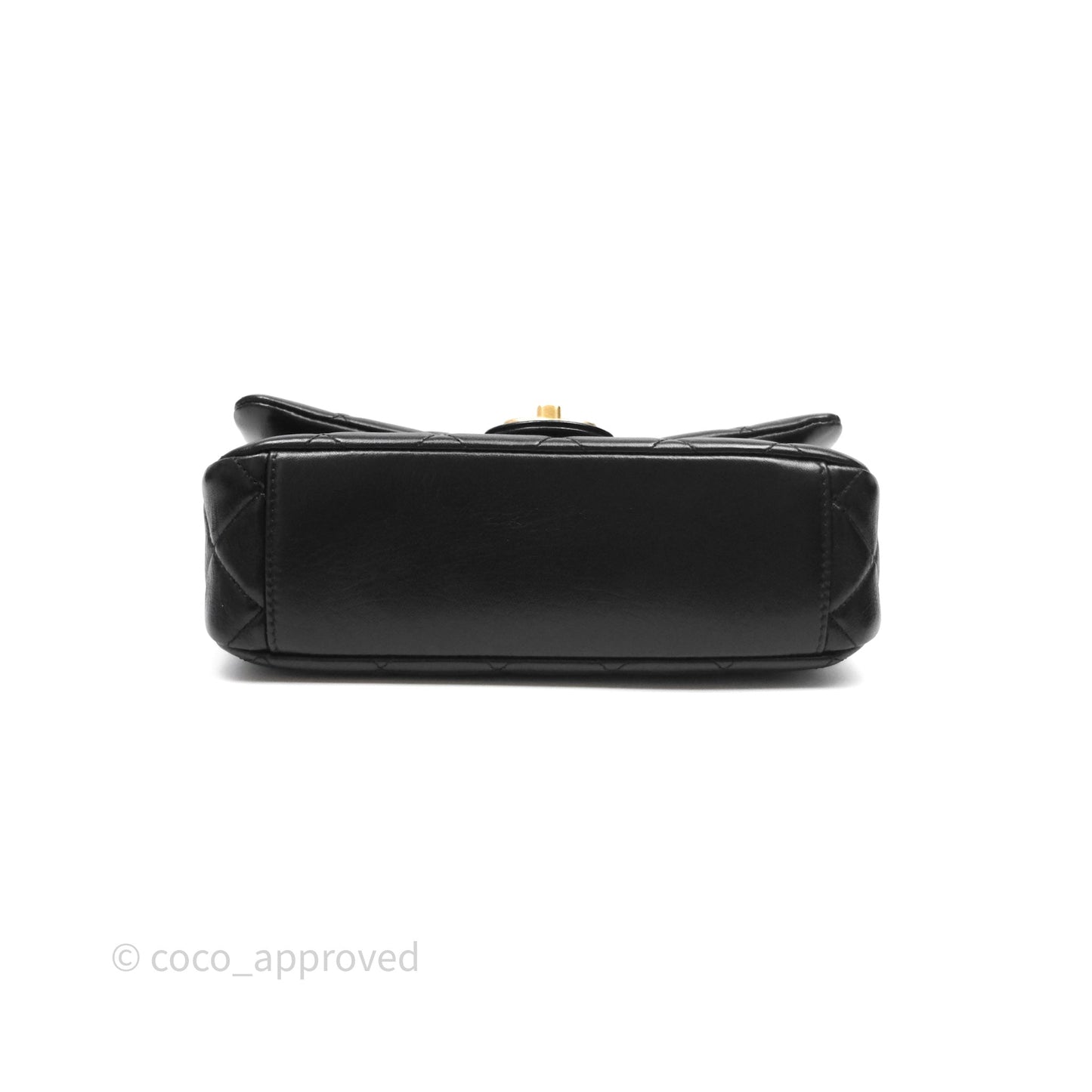 Chanel Quilted Flap Bag Black Lambskin Aged Gold Hardware 22P