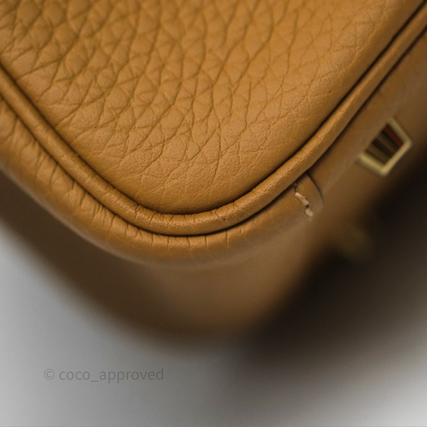 Hermès Mini Lindy 20 Biscuit 4B Clemence Gold Hardware With Rodeo