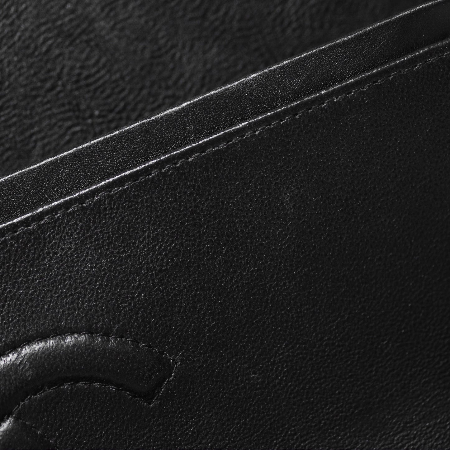 Chanel Classic Quilted M/L Medium Double Flap So Black Calfskin