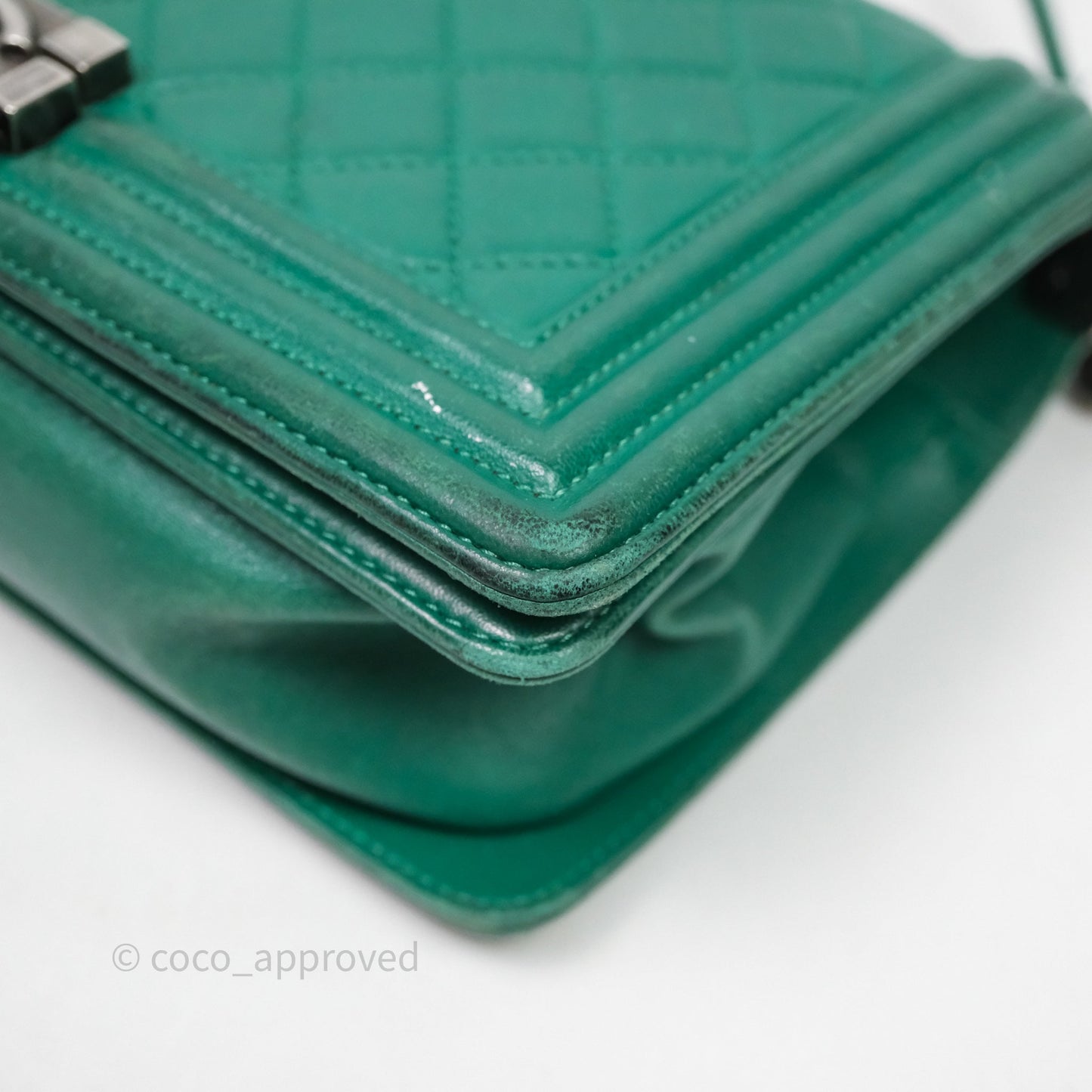 Chanel Medium Boy Quilted Green Lambskin Ruthenium Hardware