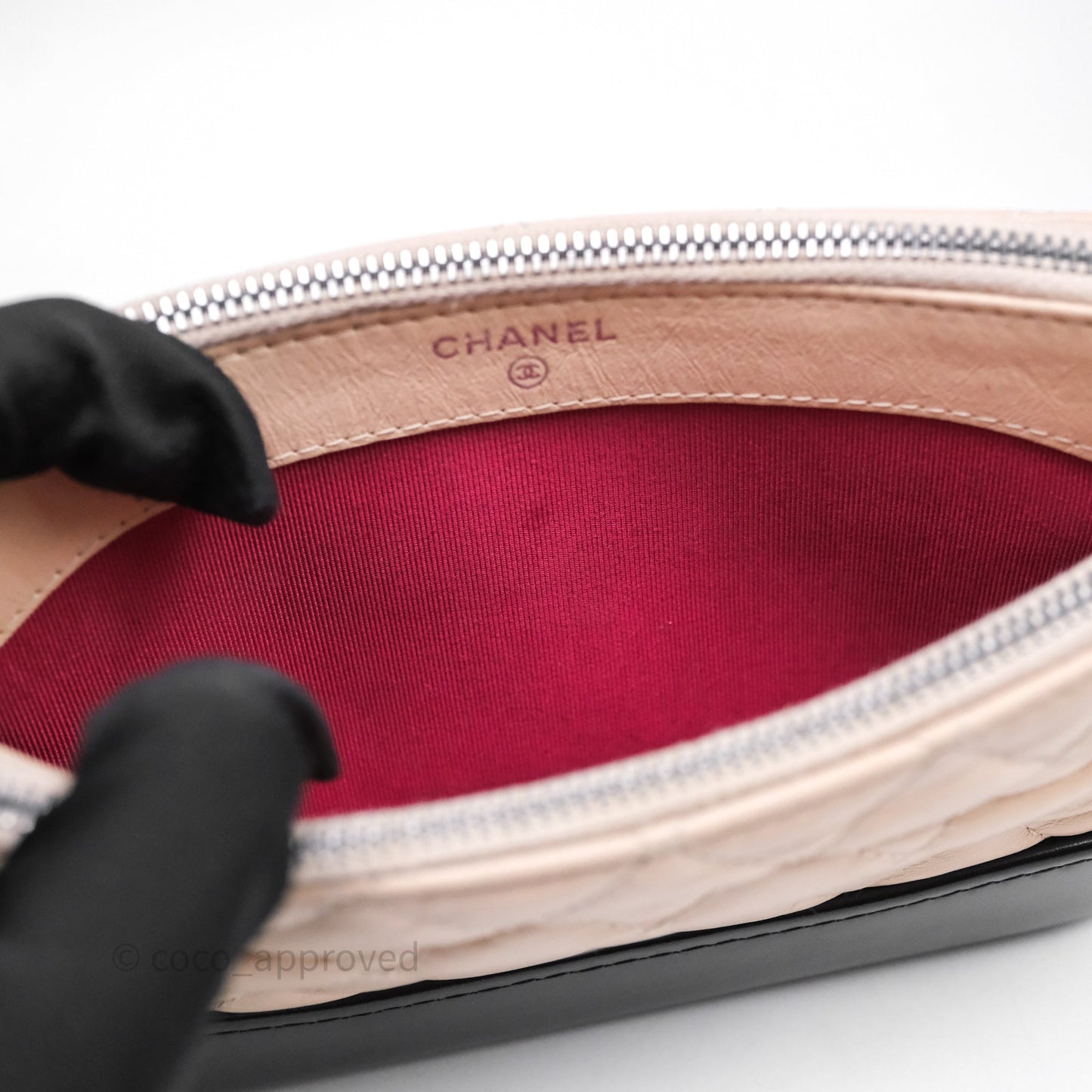 Chanel Gabrielle Clutch With Chain Aged Calfskin Black Beige Mixed Hardware