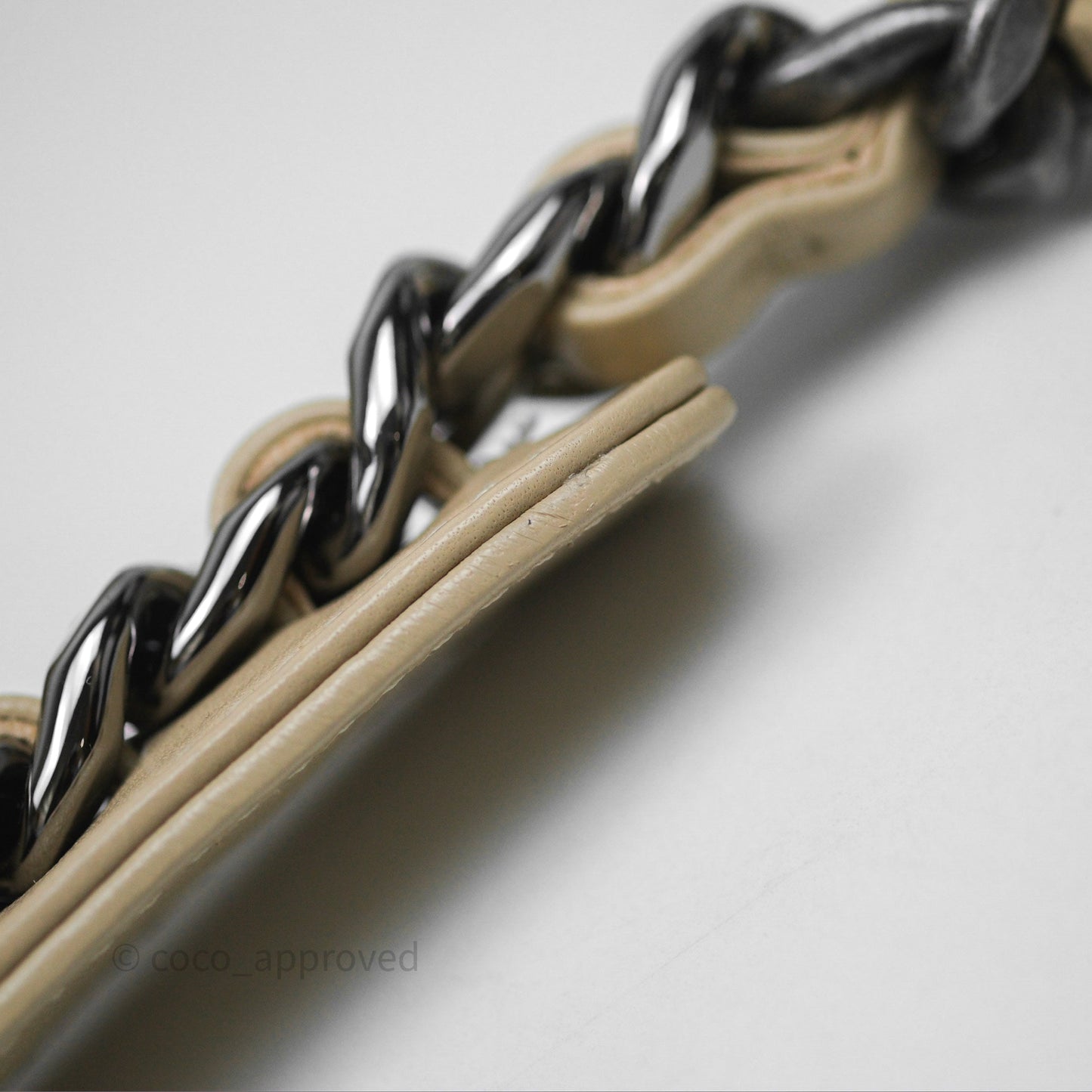 Chanel 19 Medium Beige Mixed Hardware