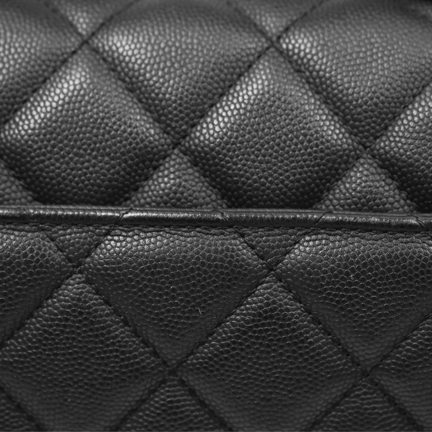 Chanel Quilted Medium Business Affinity Flap Matte Black Caviar Gold Hardware