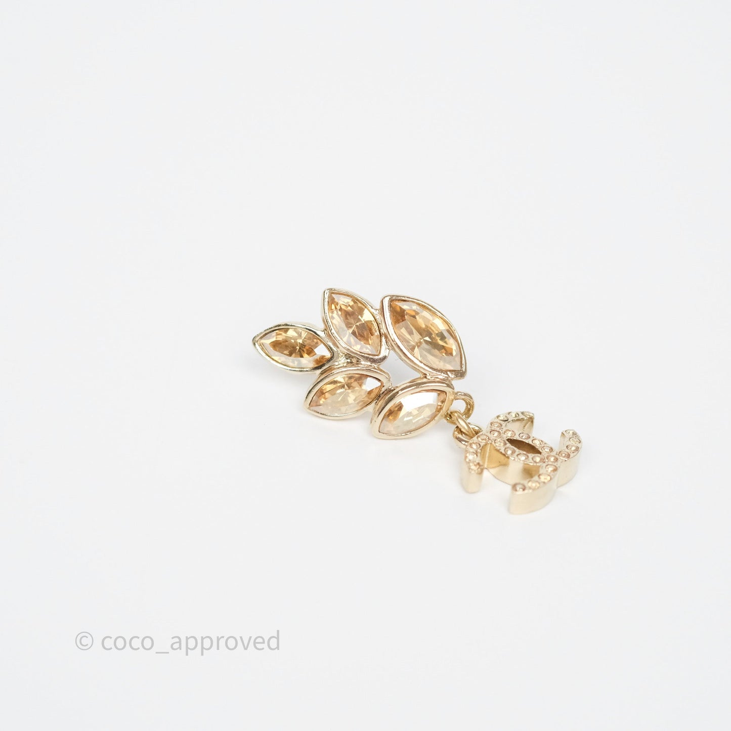 Chanel Crystal Leafy CC Earrings Gold Tone 22K