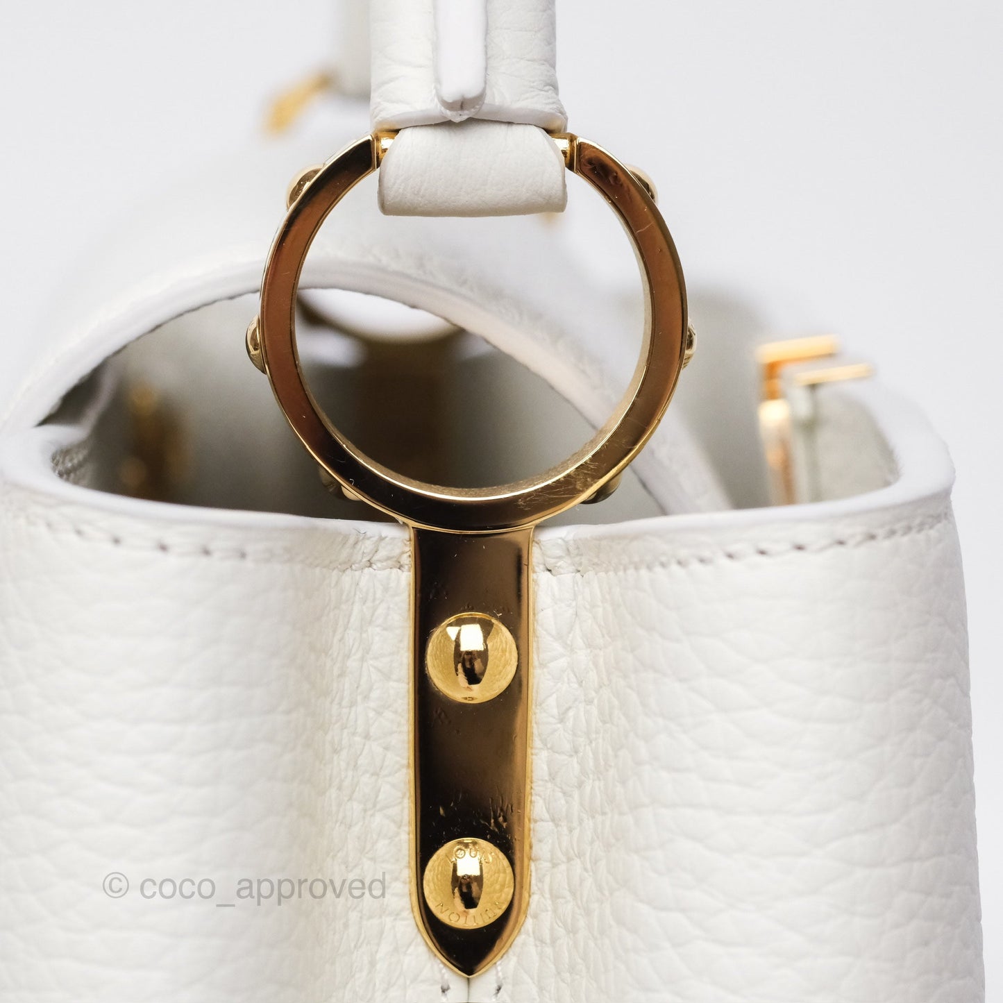 Louis Vuitton Taurillon Capucines BB Snow