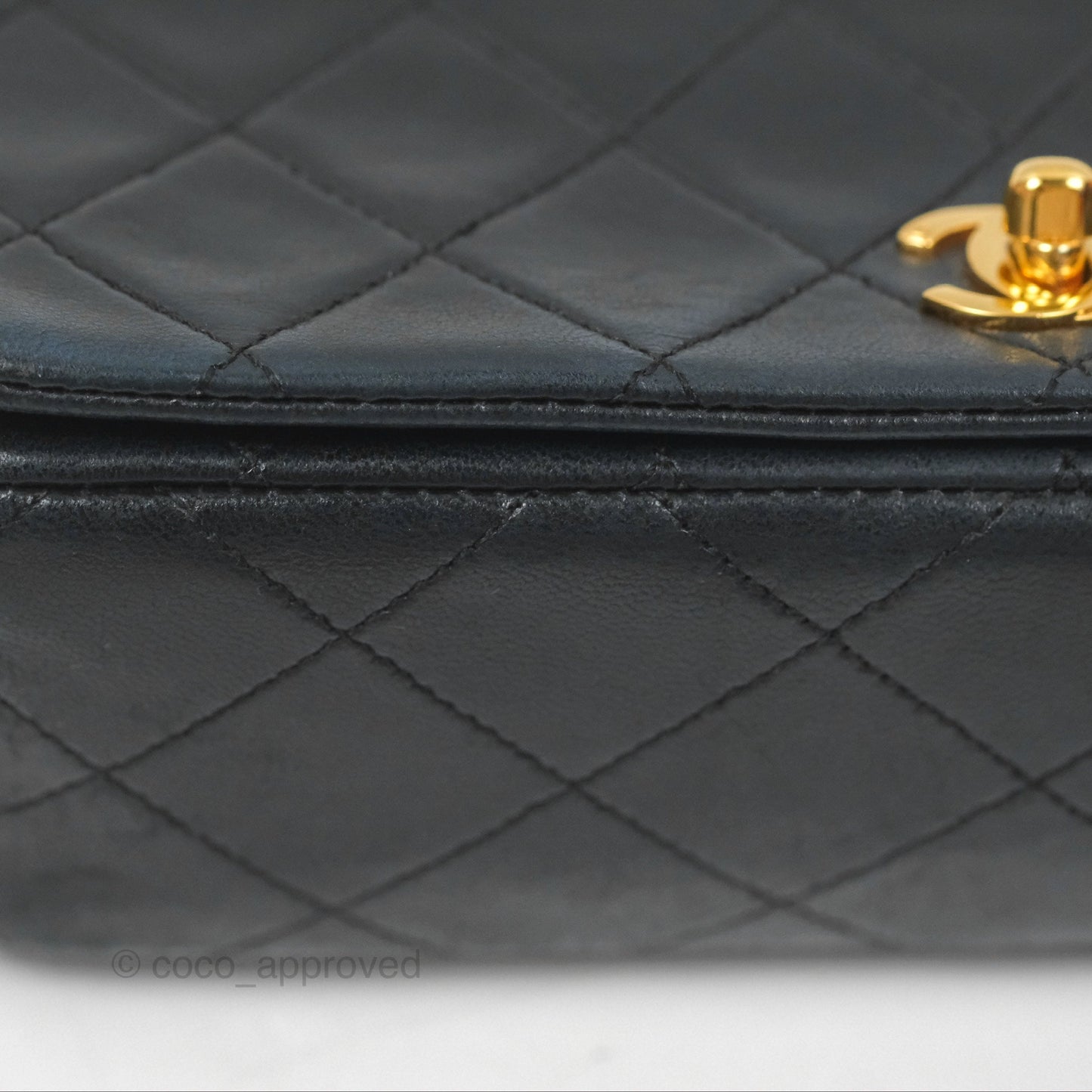 Chanel Vintage Mini Single Full Flap Bag Black Lambskin 24K Gold Hardware