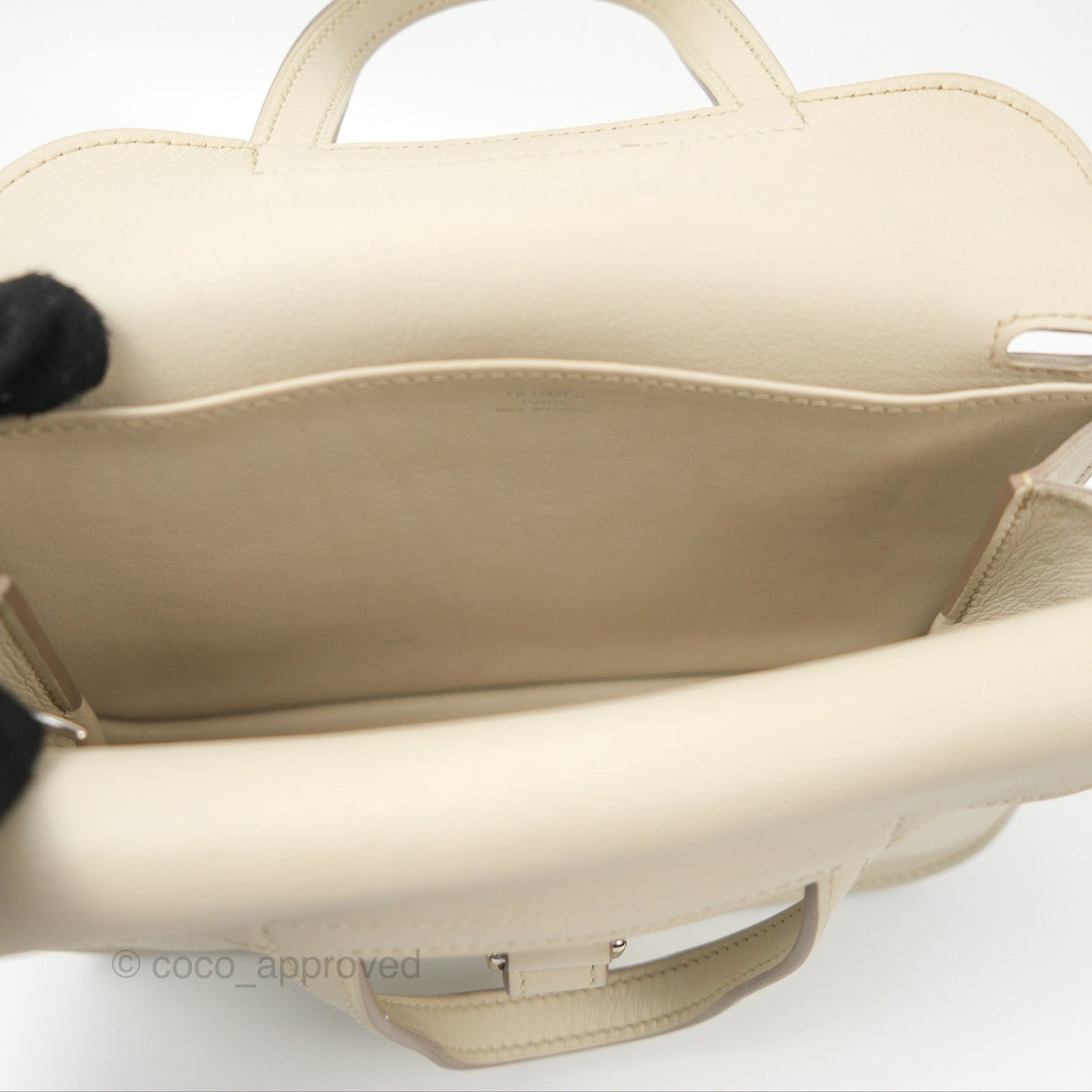 Hermès Halzan 22 Mini Craie Swift Palladium Hardware