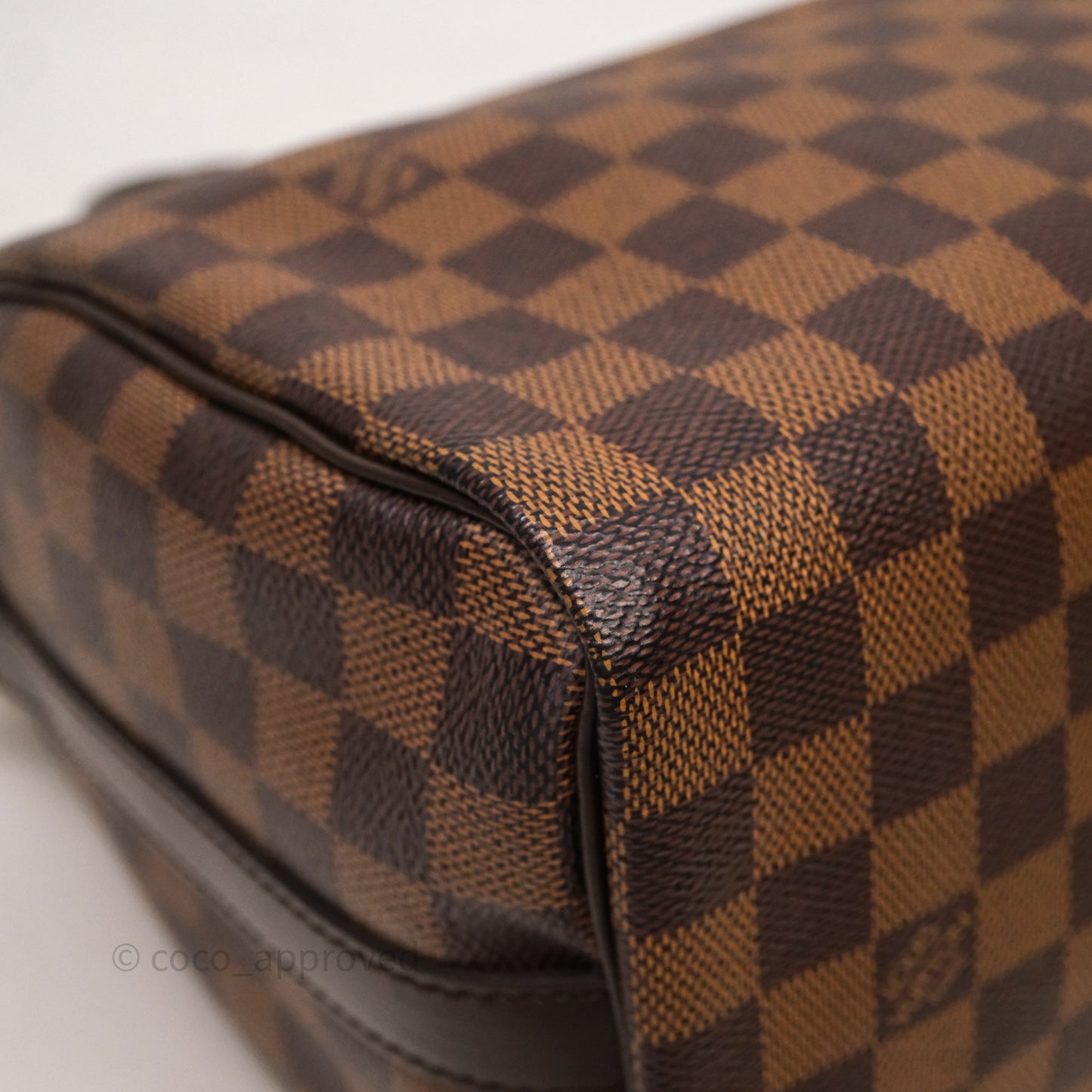 Louis Vuitton Speedy 25 Damier Canvas Gold Hardware