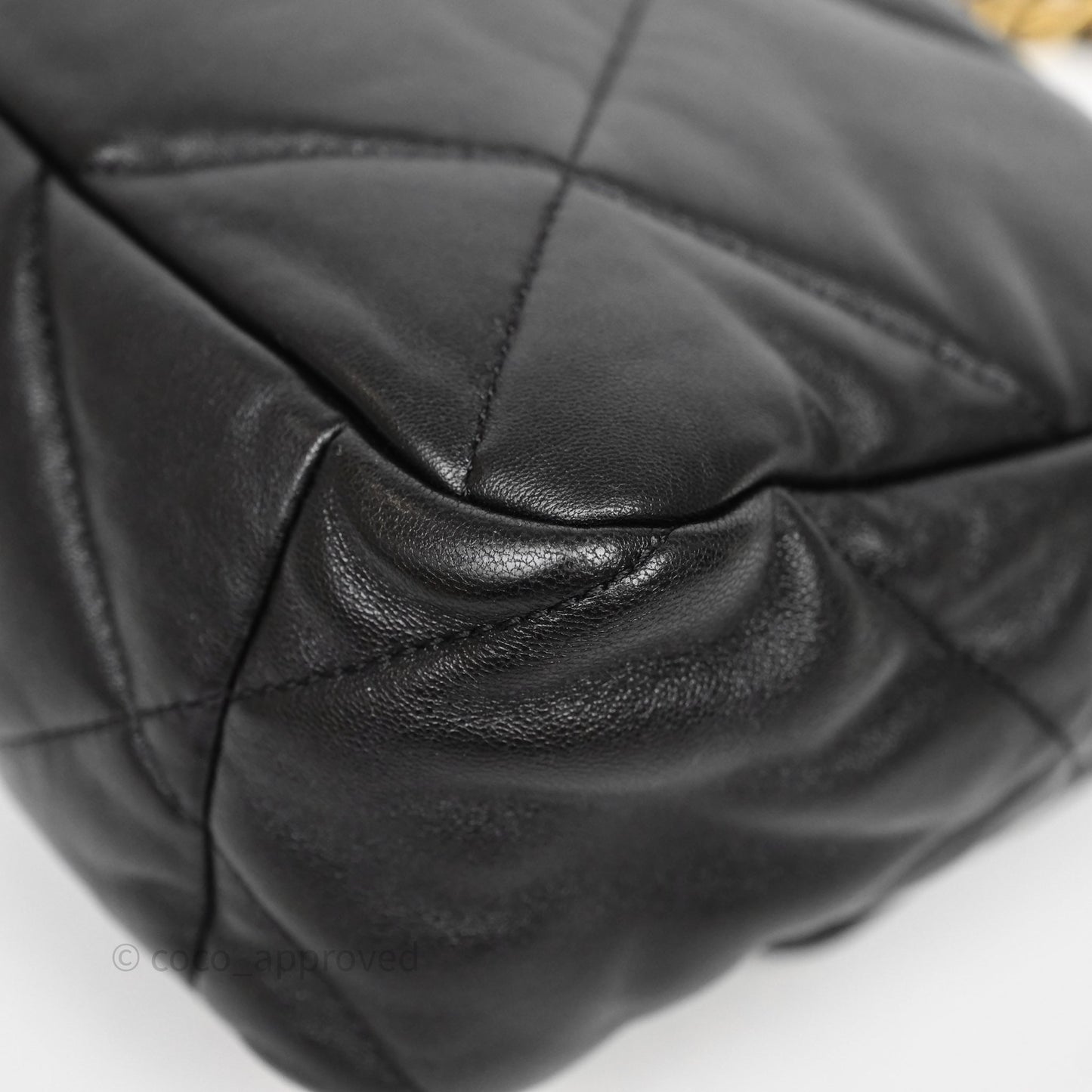 Chanel 19 Medium Black Mixed Hardware