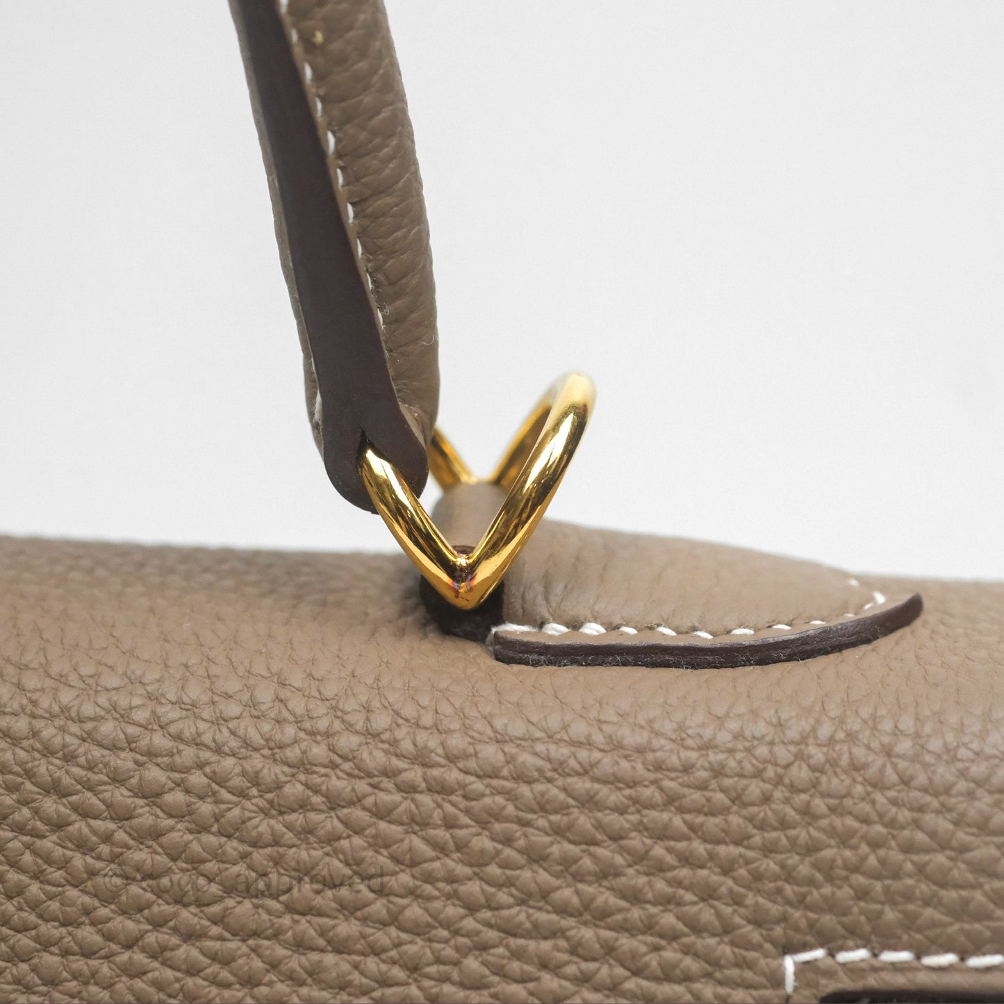 Hermès Retourne Kelly 25 Etoupe 18 Togo Gold Hardware