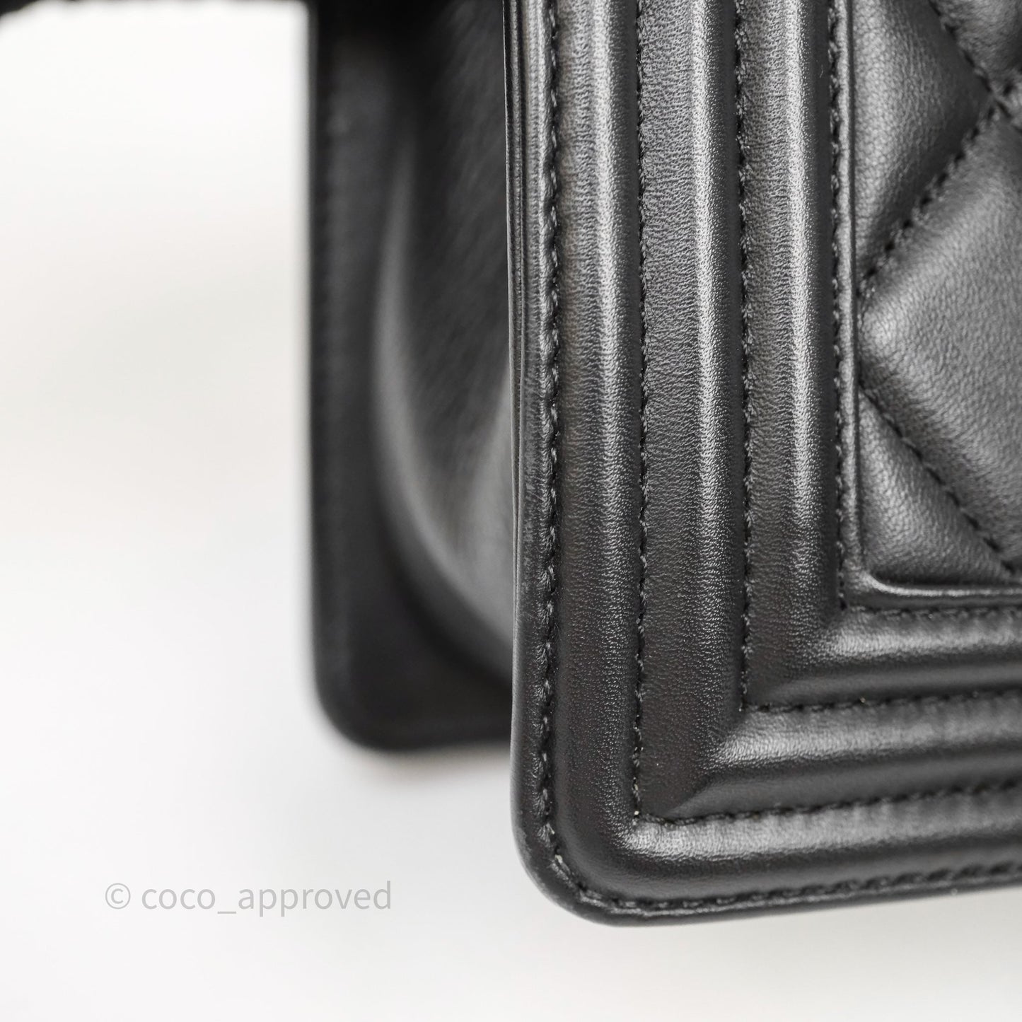 Chanel Quilted Medium Boy Black Lambskin Ruthenium Hardware