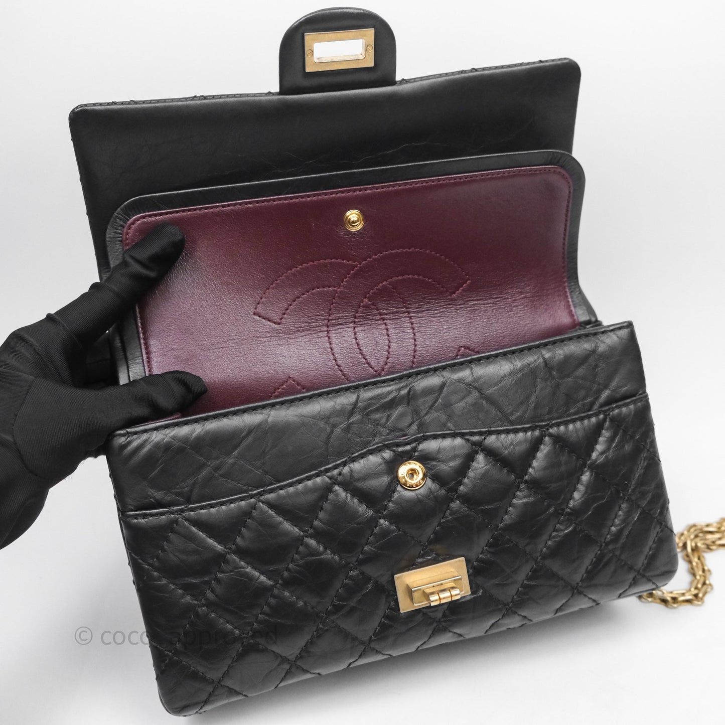 Chanel Reissue 225 Quilted Aged Calfskin Black Aged Gold Hardware