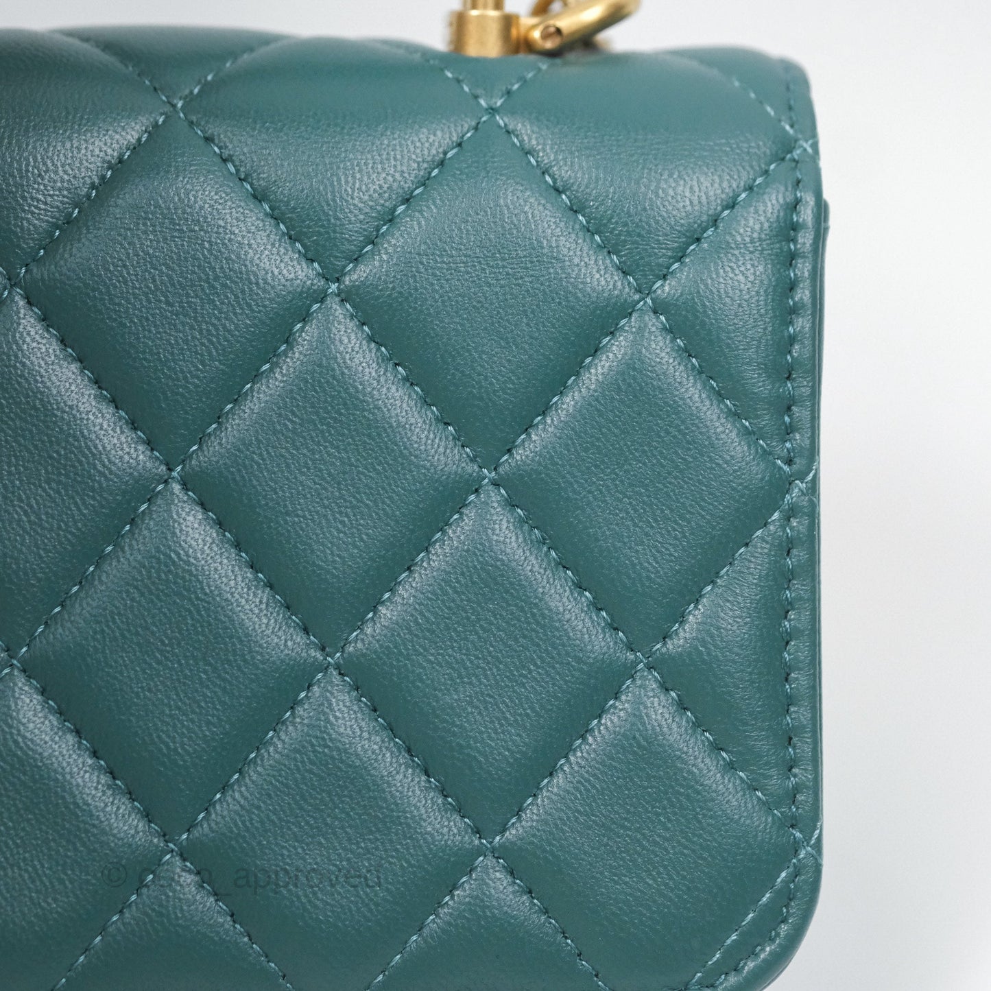 Chanel Mini Handle Clutch With Chain Green Lambskin Aged Gold Hardware