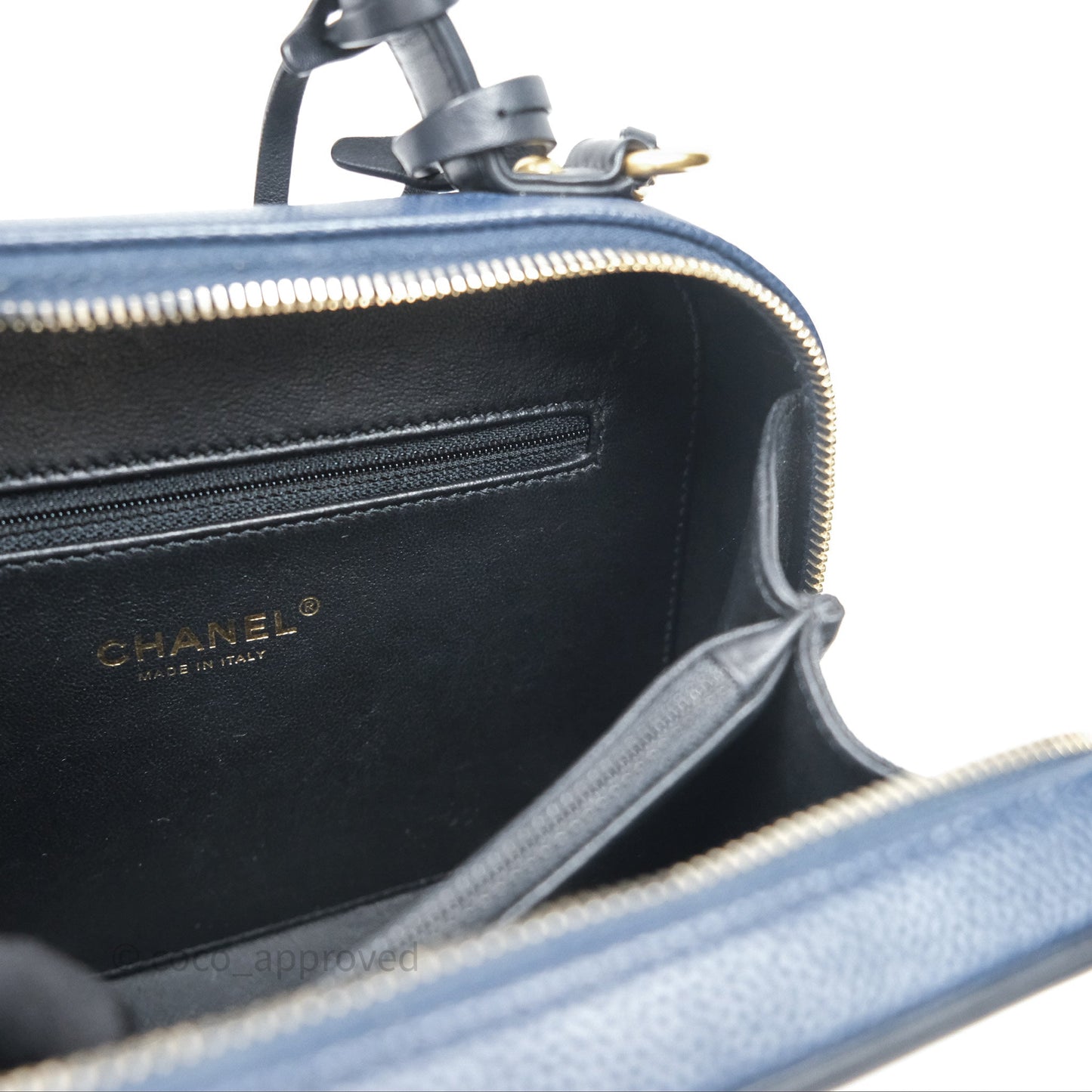 Chanel Quilted Medium CC Filigree Vanity Case Dark Navy Caviar Gold Hardware