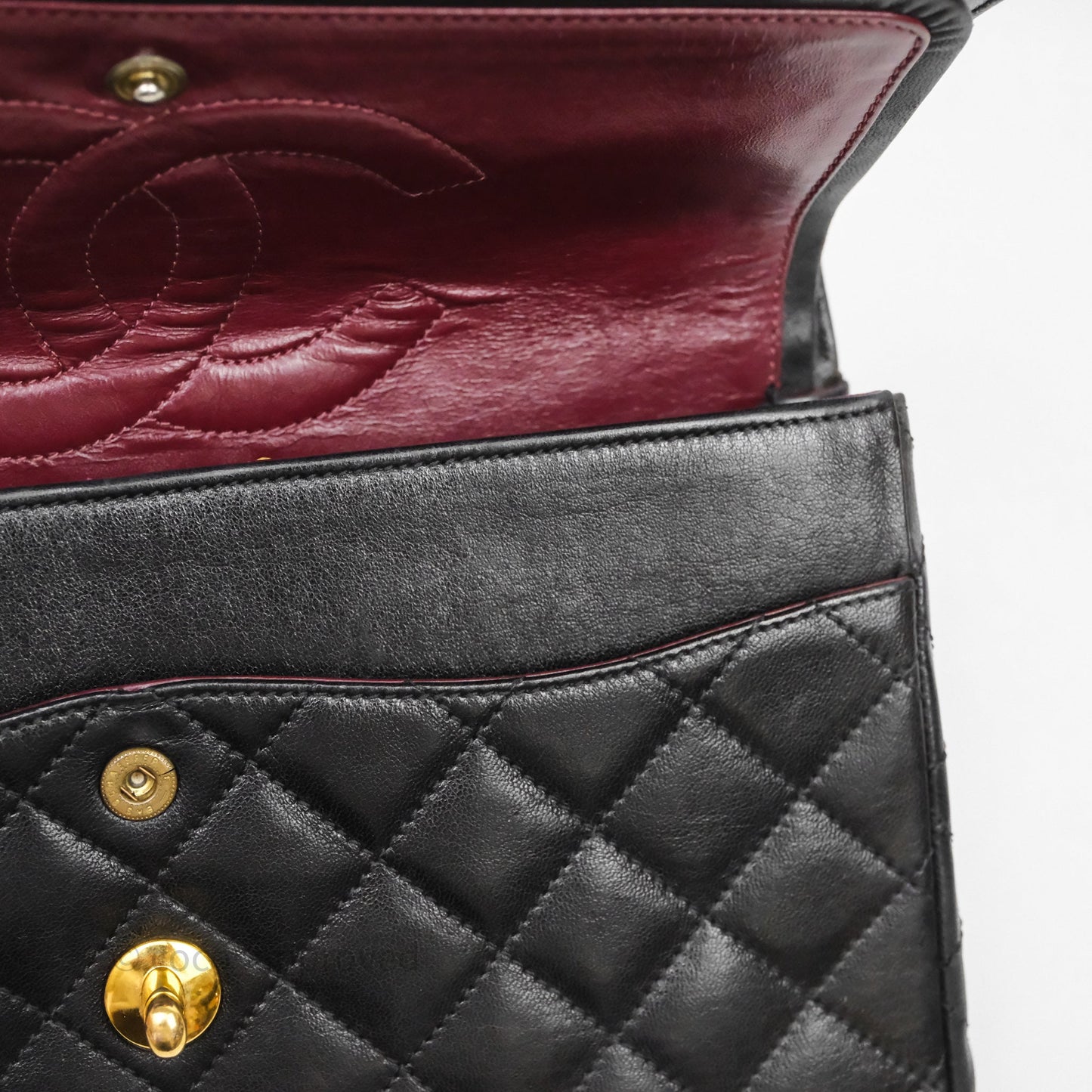 Chanel Quilted Vintage Flap Bag Lambskin Black 24K Gold Hardware