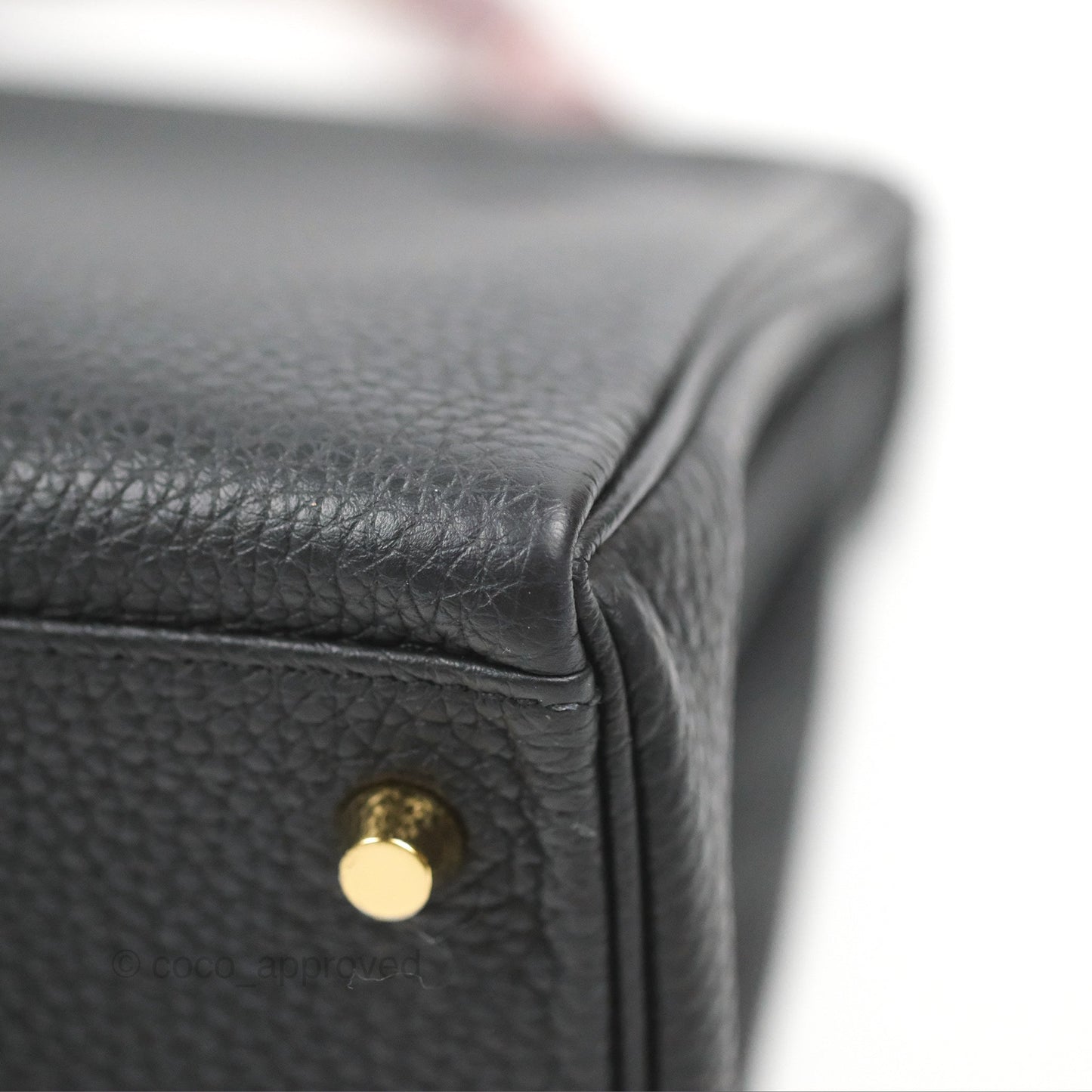 Hermès Retourne Kelly 28 Black Togo Gold Hardware