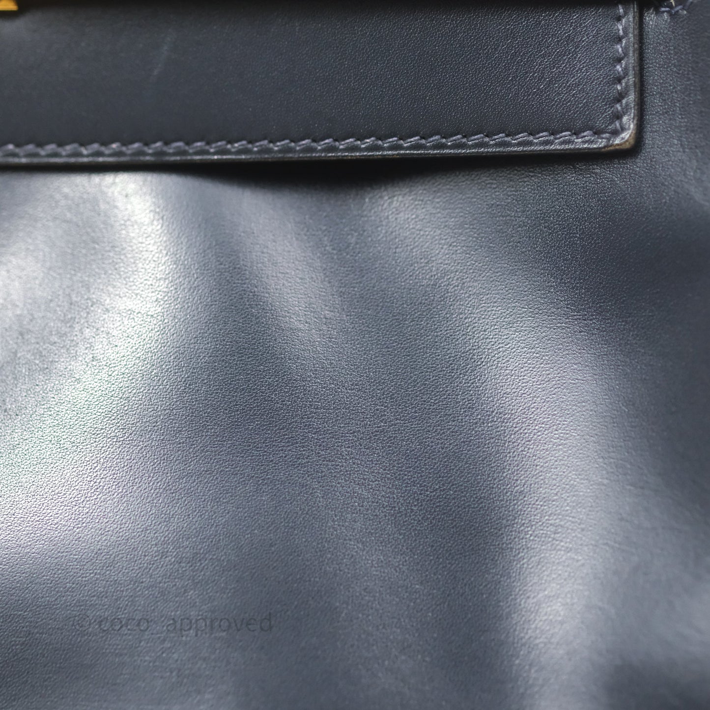 Hermès Vintage Kelly 28 Retourn Navy Box Leather Gold Hardware