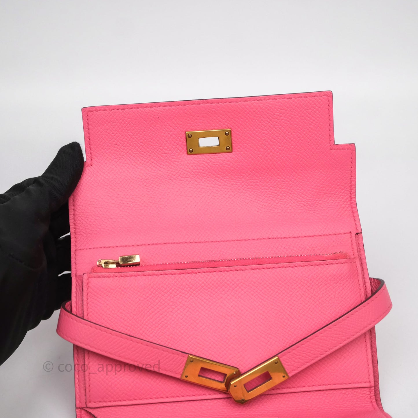 Hermès Kelly Depliant Medium Wallet Rose Epsom Gold Hardware