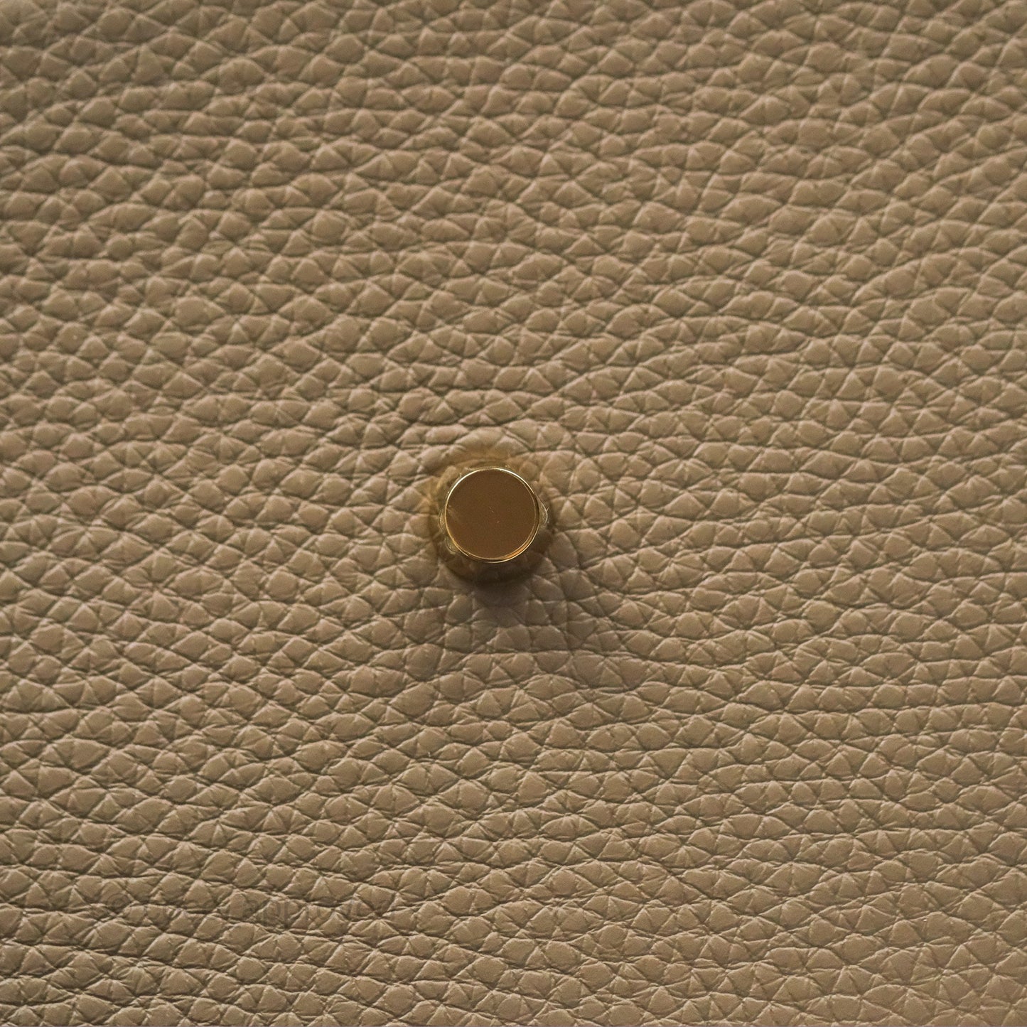 Hermès Lindy 26 Etoupe Clemence Gold Hardware