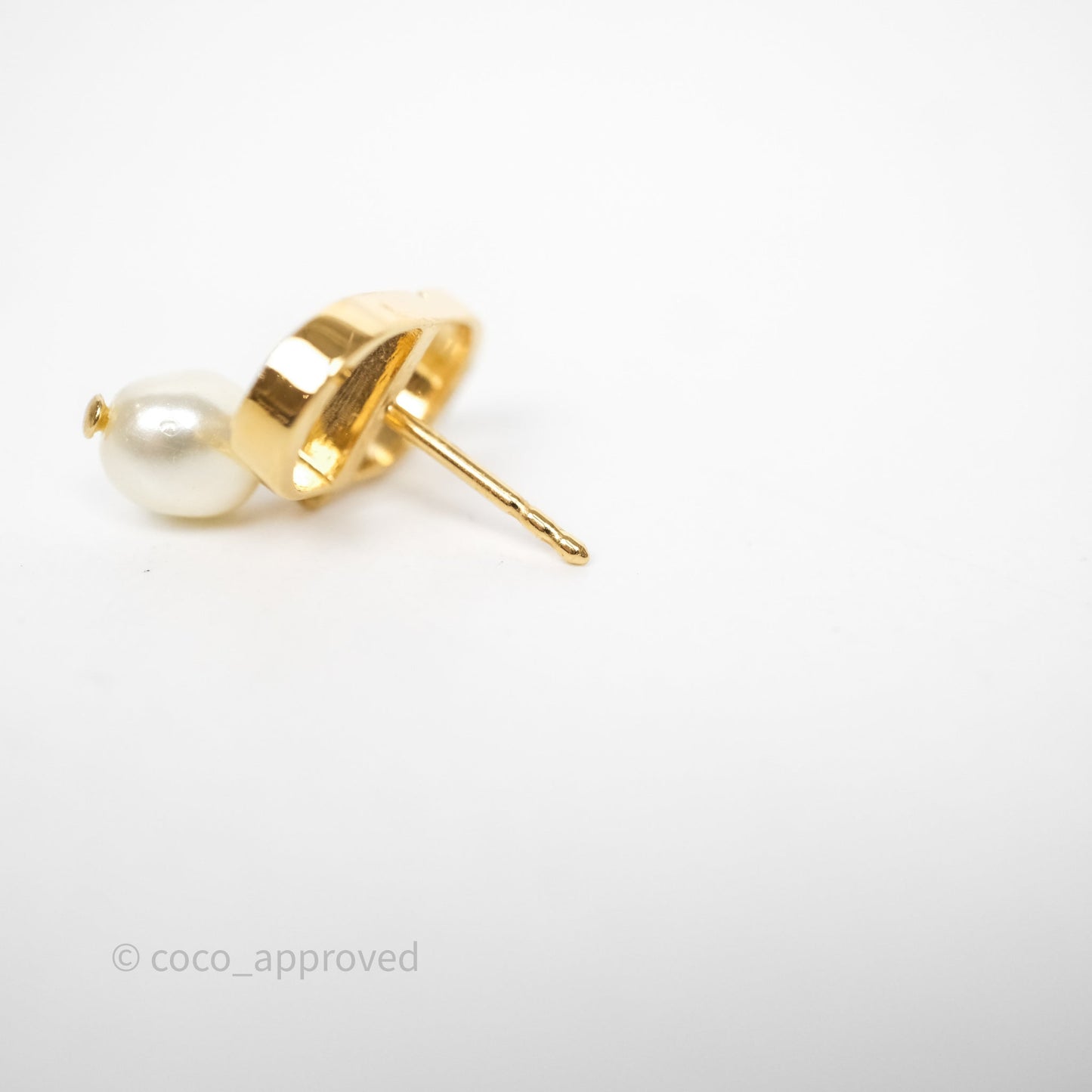 Christian Dior Petit CD Pearl Earrings Gold Tone