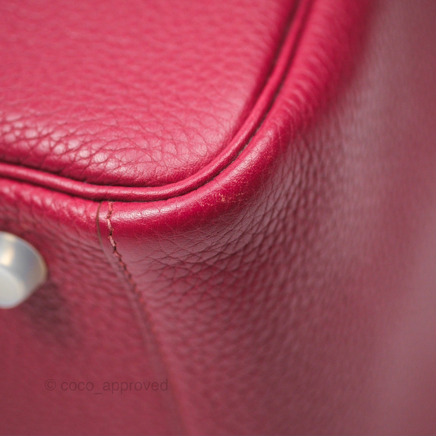 Hermès Lindy 30 Rubis Clemence Palladium Hardware