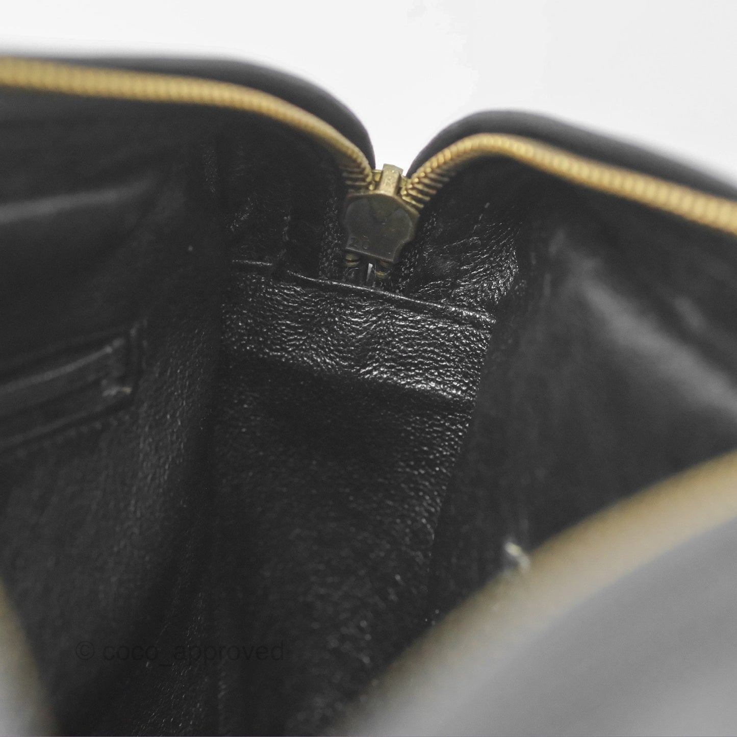 Chanel Vintage Quilted Shoulder Bag Black Lambskin Gold Hardware